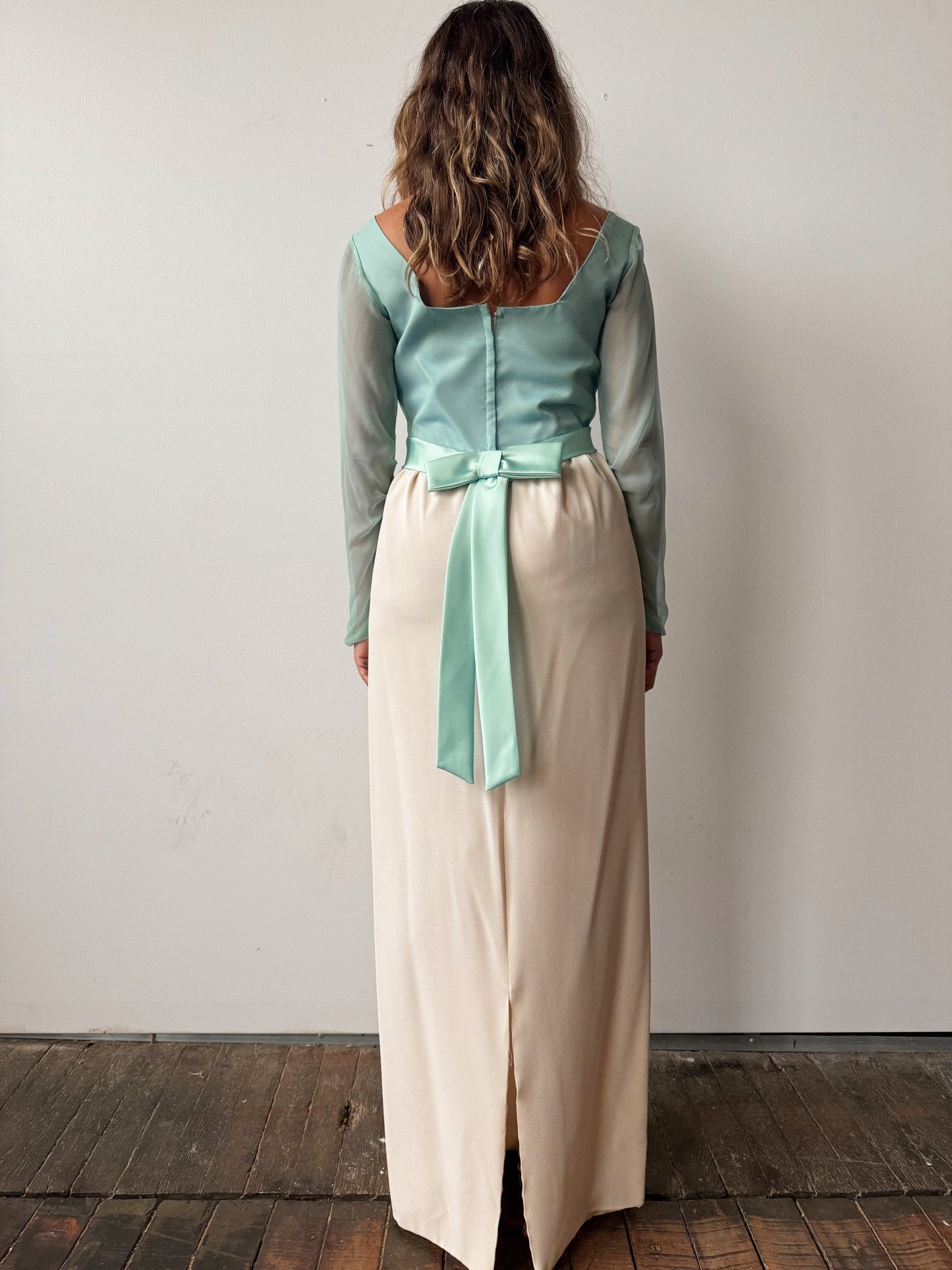 Chiffon 60s Seafoam and Cream Formal Dress (M)