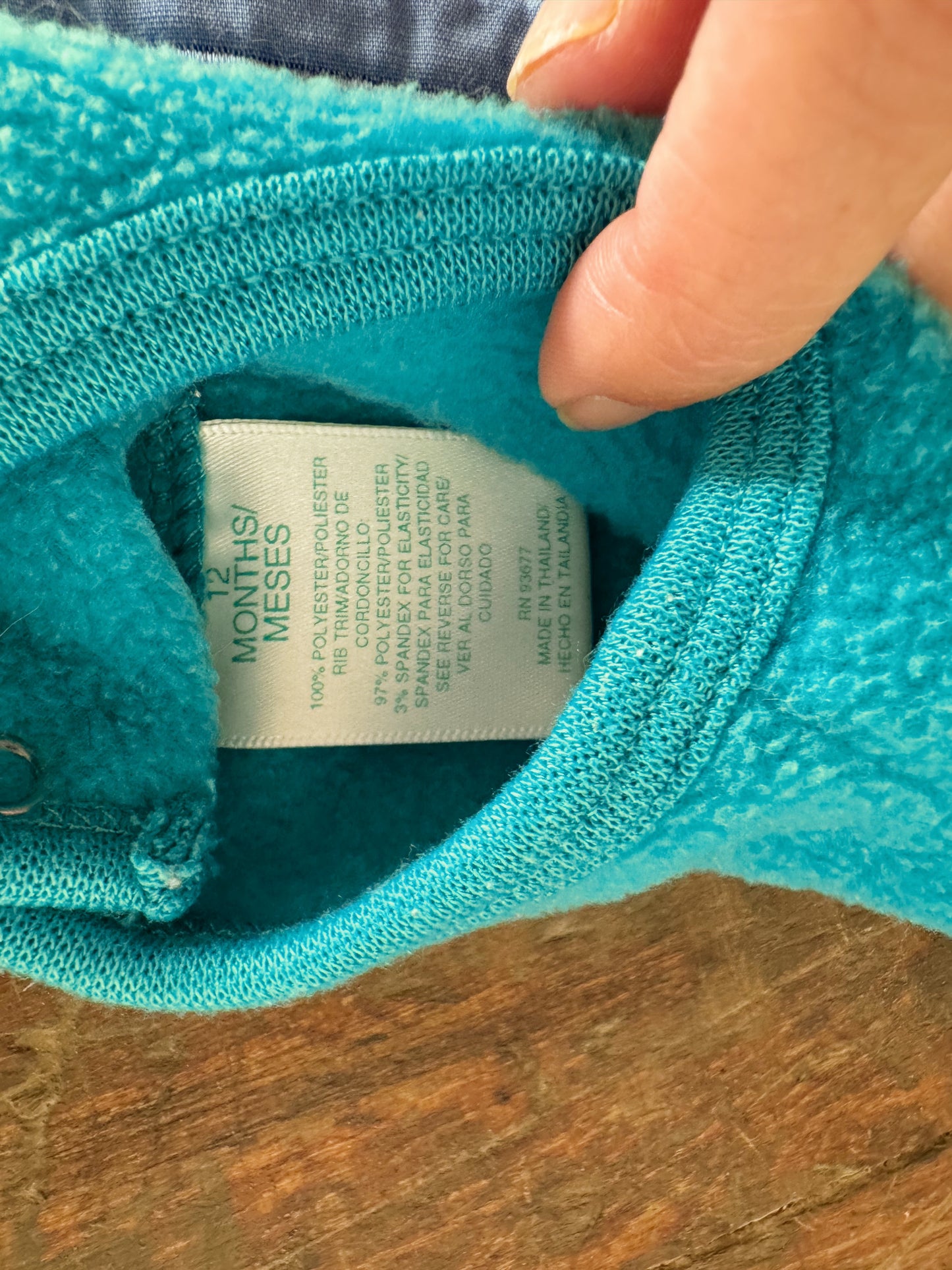 90s Fleece Applique Teal Winter Onesie (12mths)