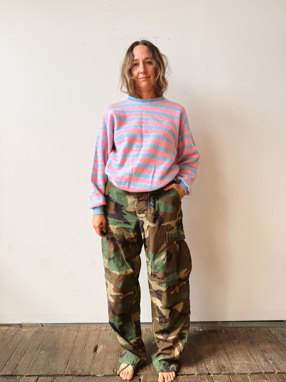 Fuzzy 80s Striped Crewneck Sweatshirt (M)