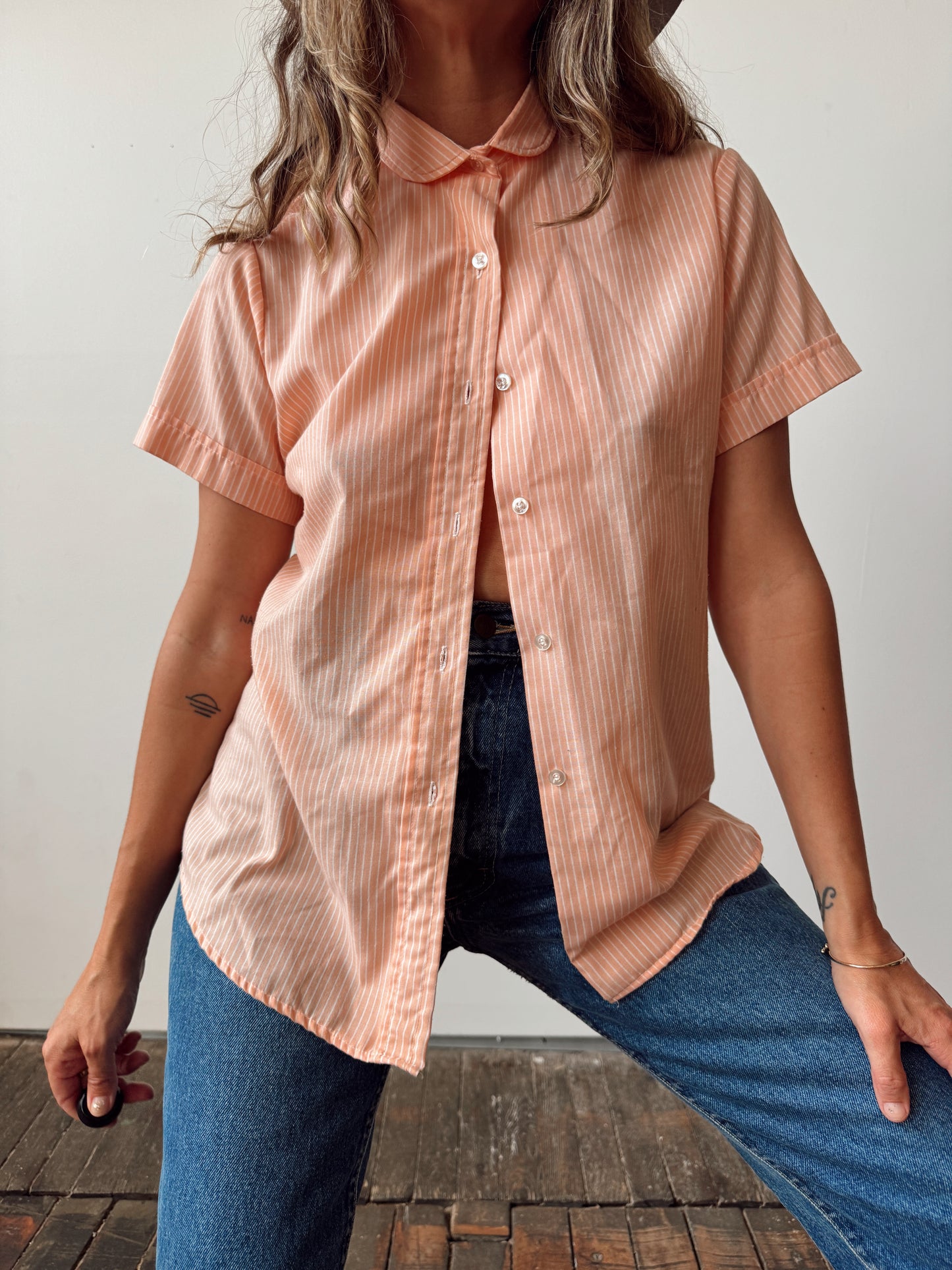 Peach Stripped 80s Collar Blouse (XS)