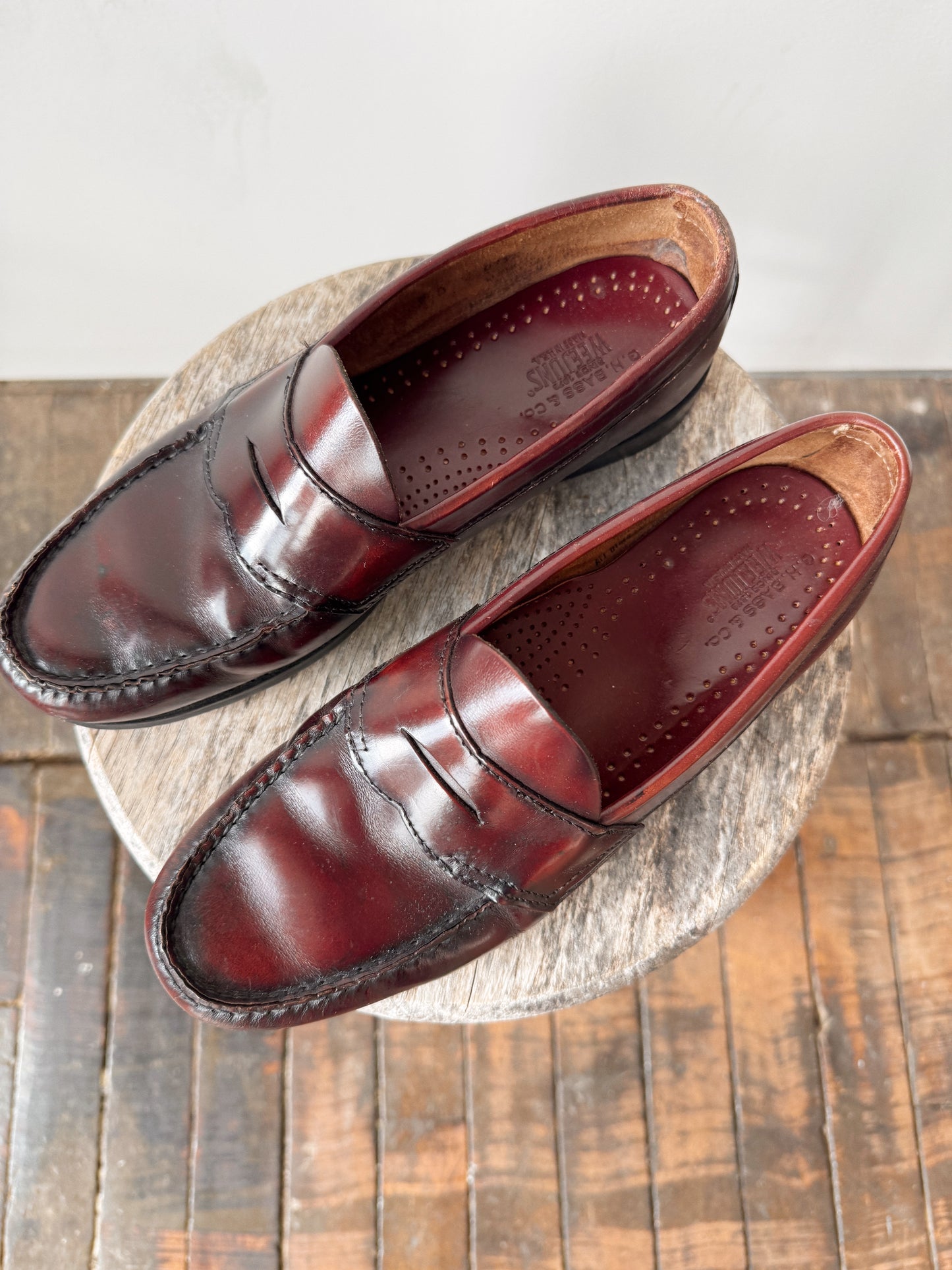 GH Bass & Co. Weejuns Penny Loafer in Burgandy (Mens 9)