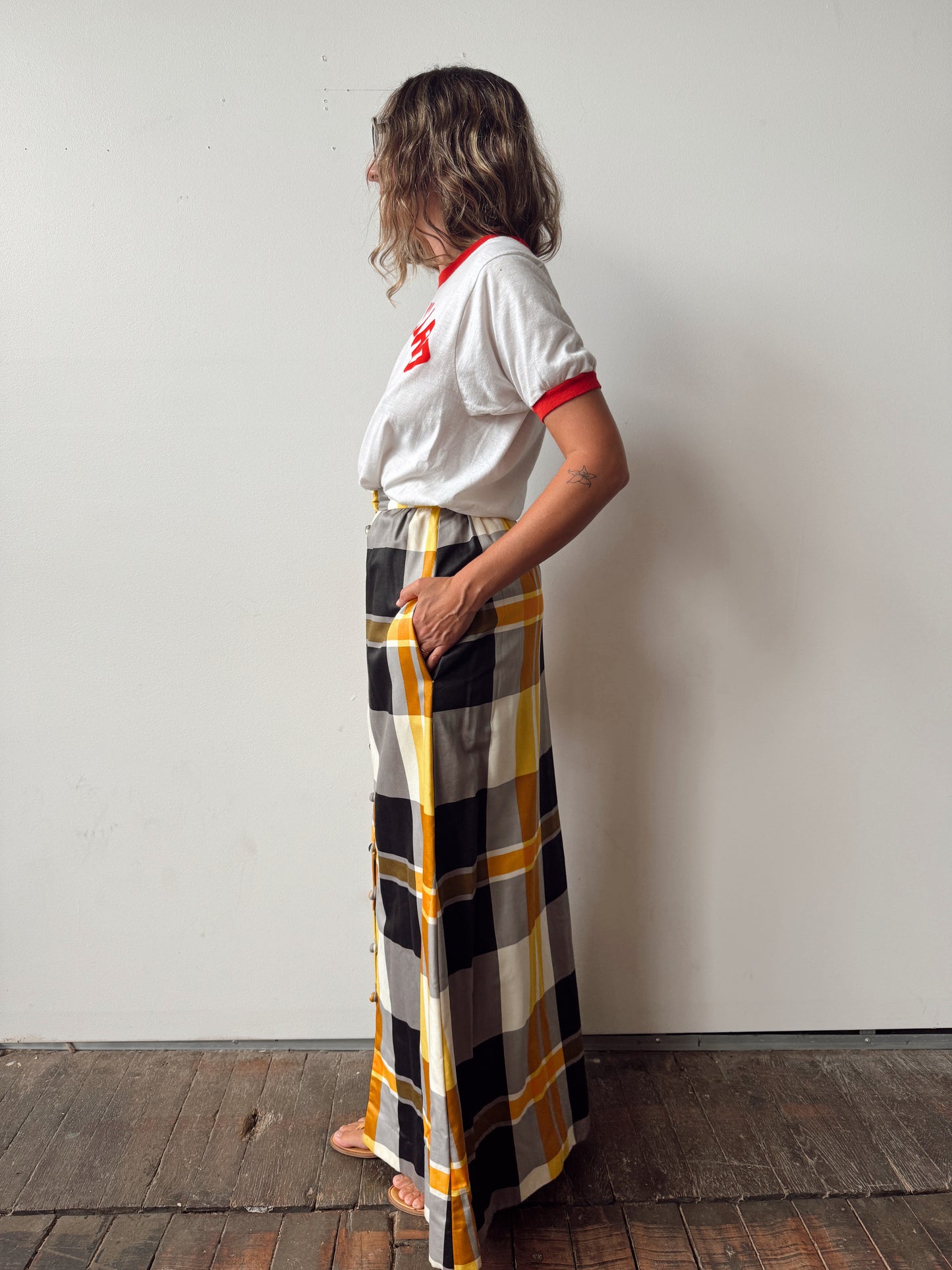 Carroll Reed Ski Shop Plaid Maxi Plaid 70s Skirt (25")