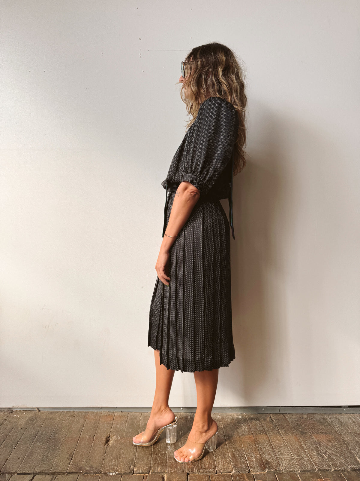 Ditzy Polka Dot Puff Sleeve 90s Pleat Dress (S)