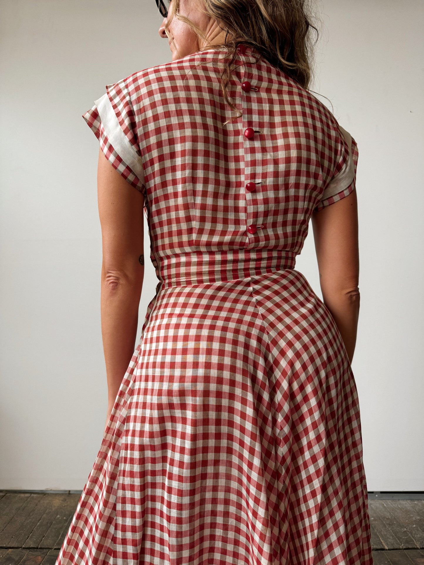 40s Red Buffalo Button Collar Midi Dress (XS)