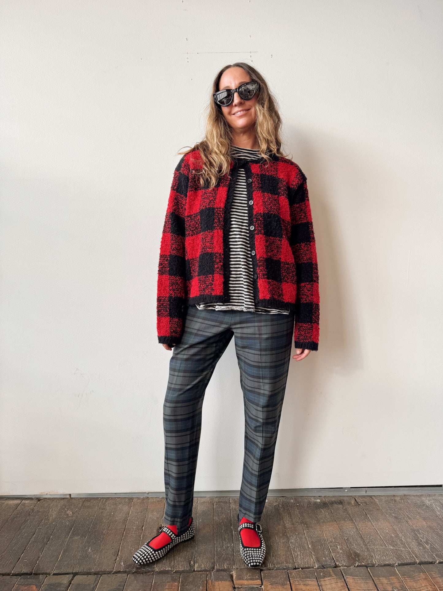 Buffalo Plaid 90s Boucle Cardigan Sweater (M)