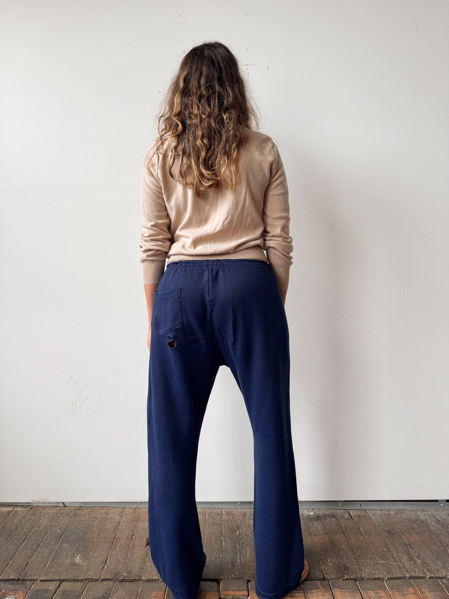 Beige Minimal 60s Cardigan (M)