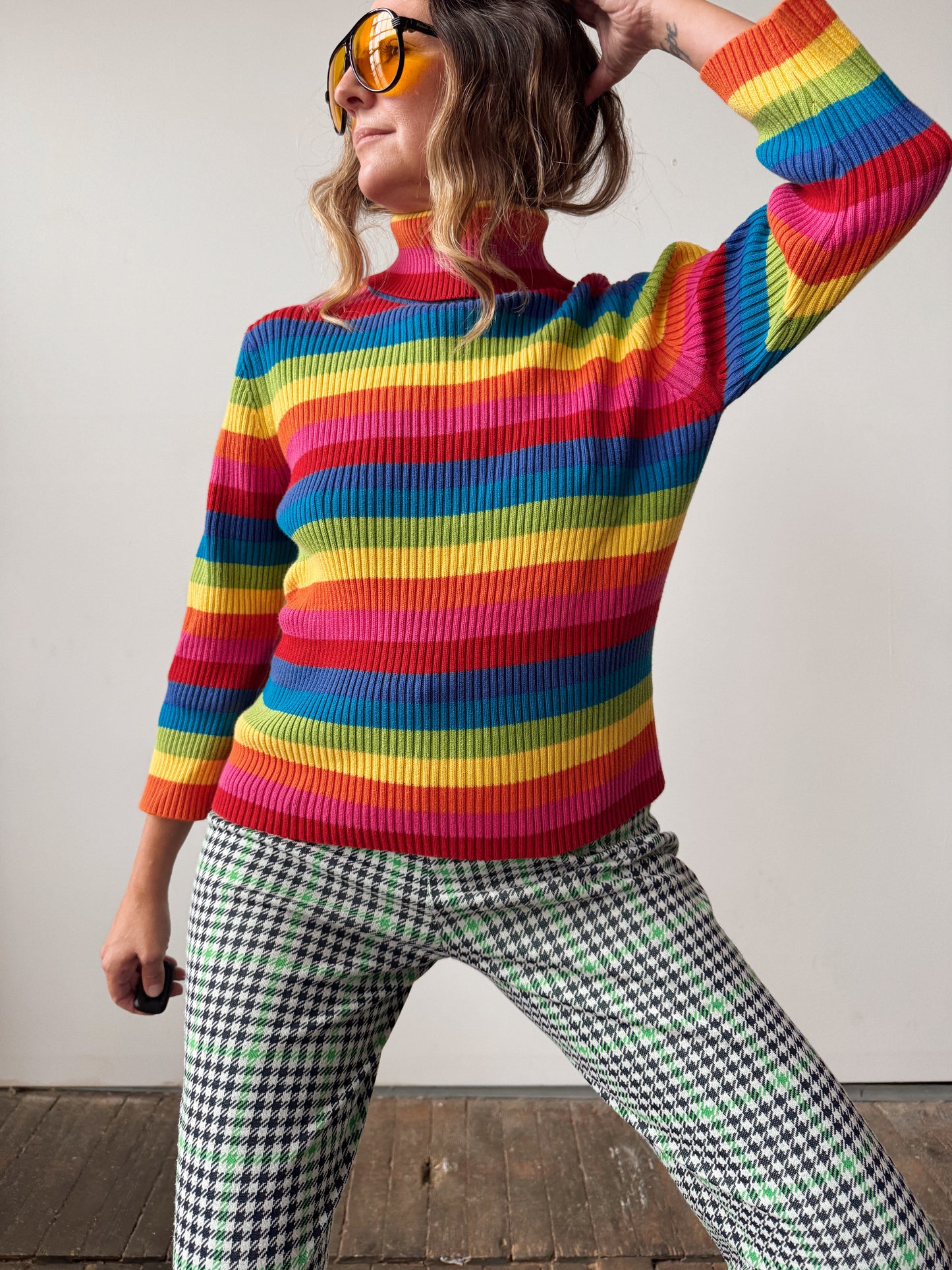 Rainbow Y2L Rainbow 3/4 Sleeve Turtleneck Knit Sweater (L)