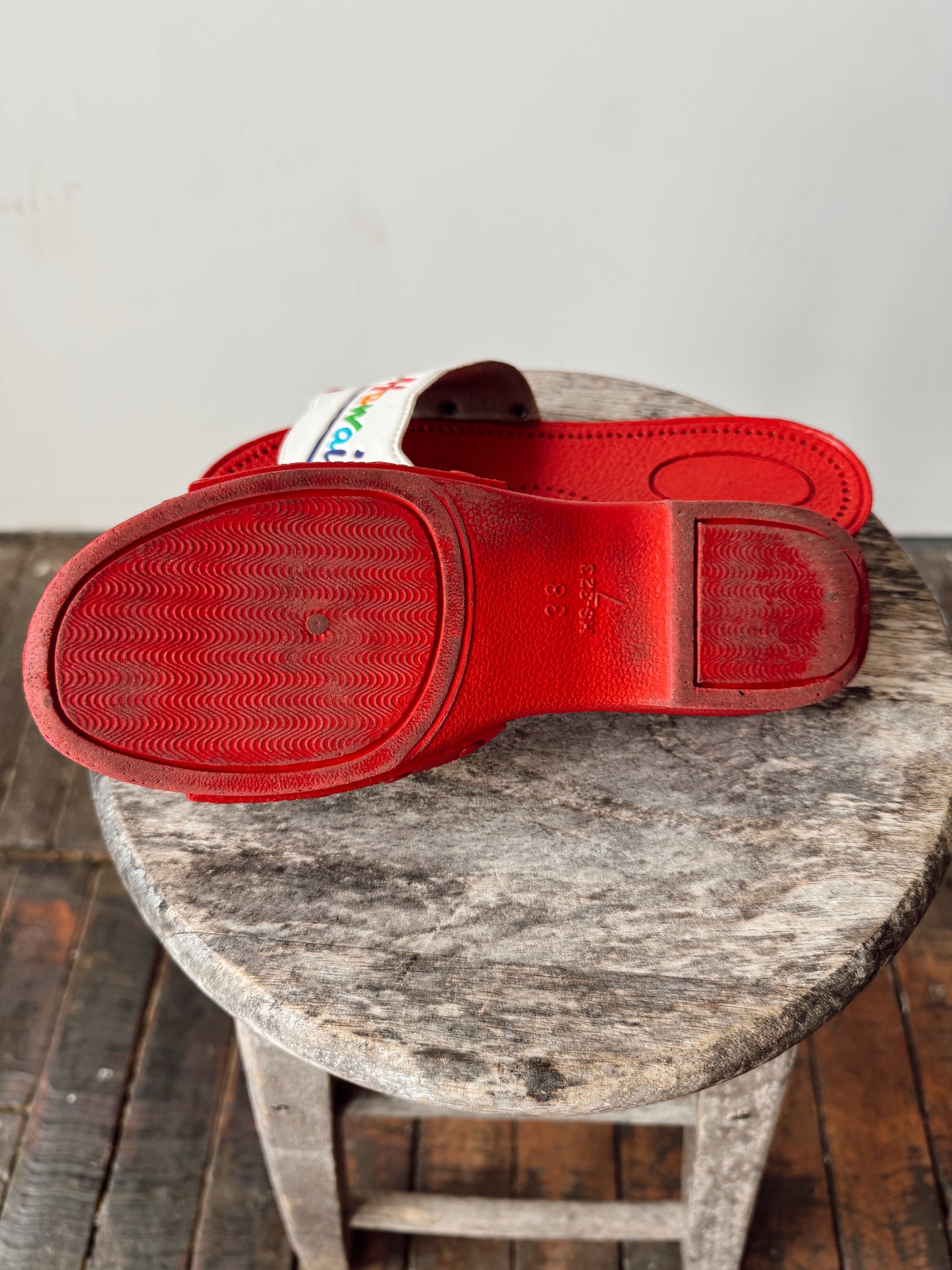 80s Hawaii Rainbow Vacation Slides (Size 38)