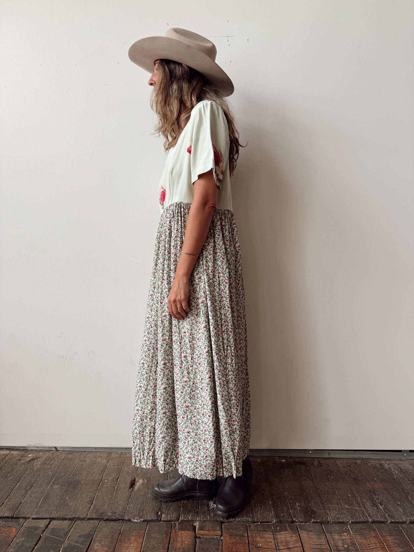 Floral 90s Maxi Dress (M)