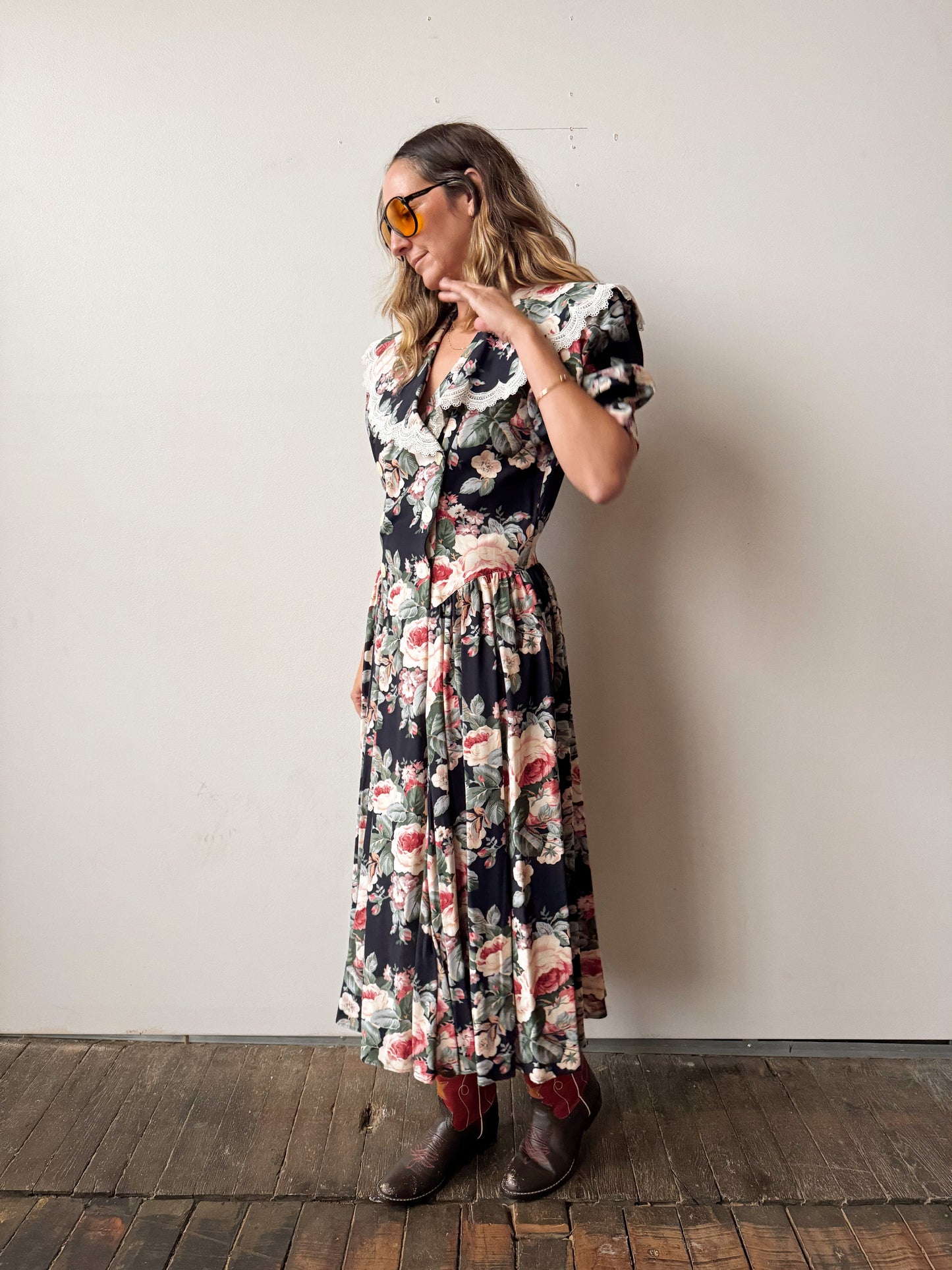 Floral Midwest Lace Dress (M)