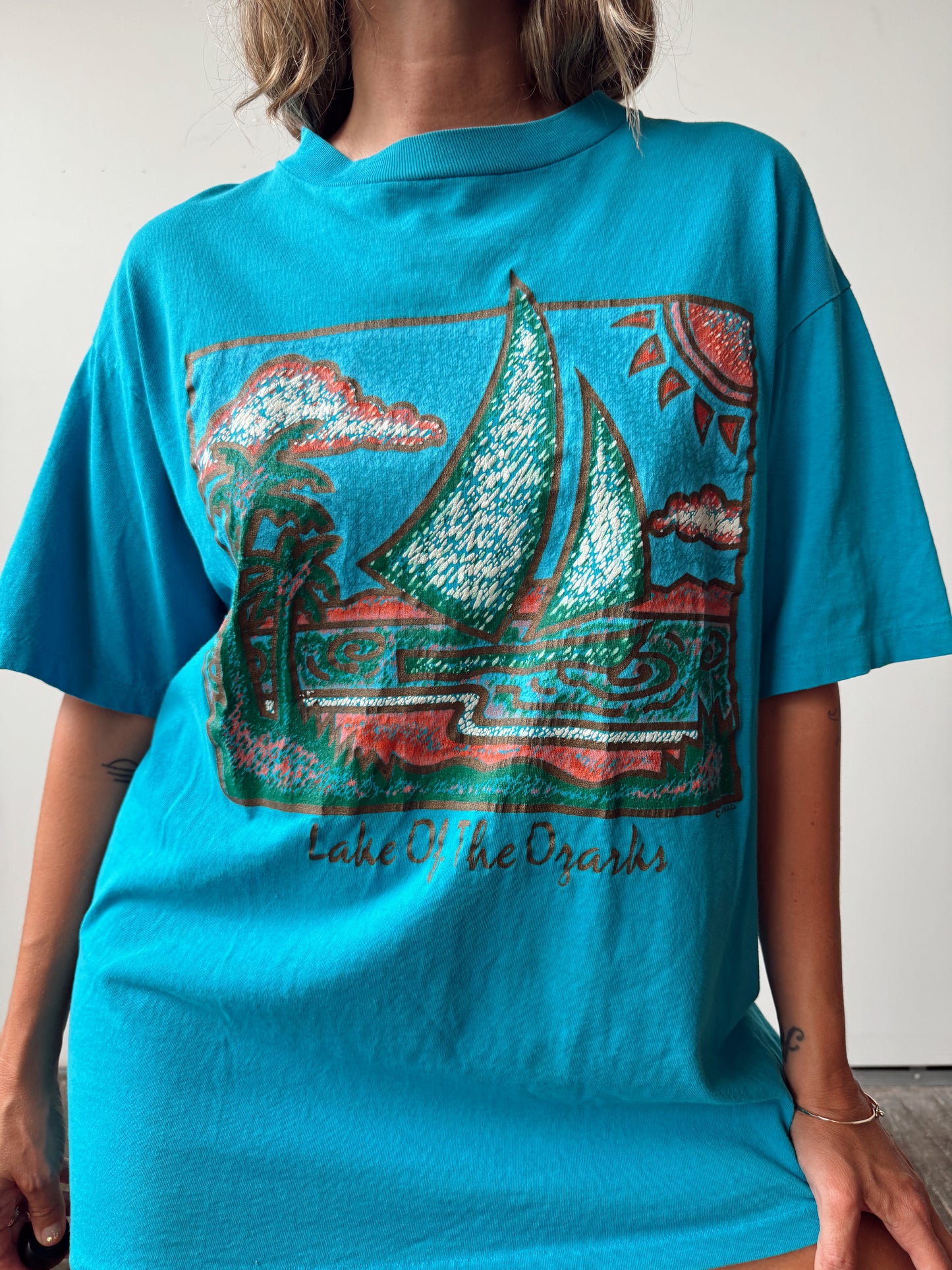 Lake of the Ozark 90s Souvenir T-Shirt (XL)