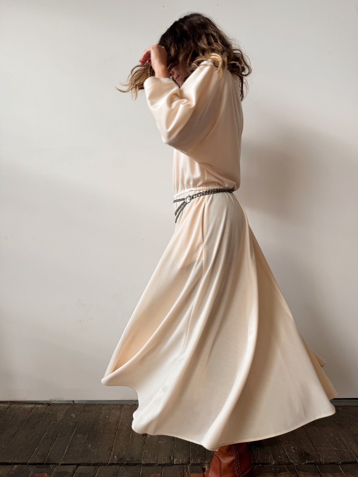 Cream 90s Dolman Sleeve Dress (M)