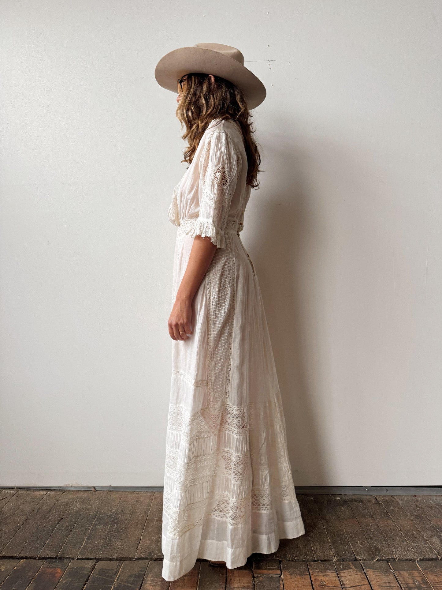Antique Edwardian 1900s White Cotton Lace Dress (M)
