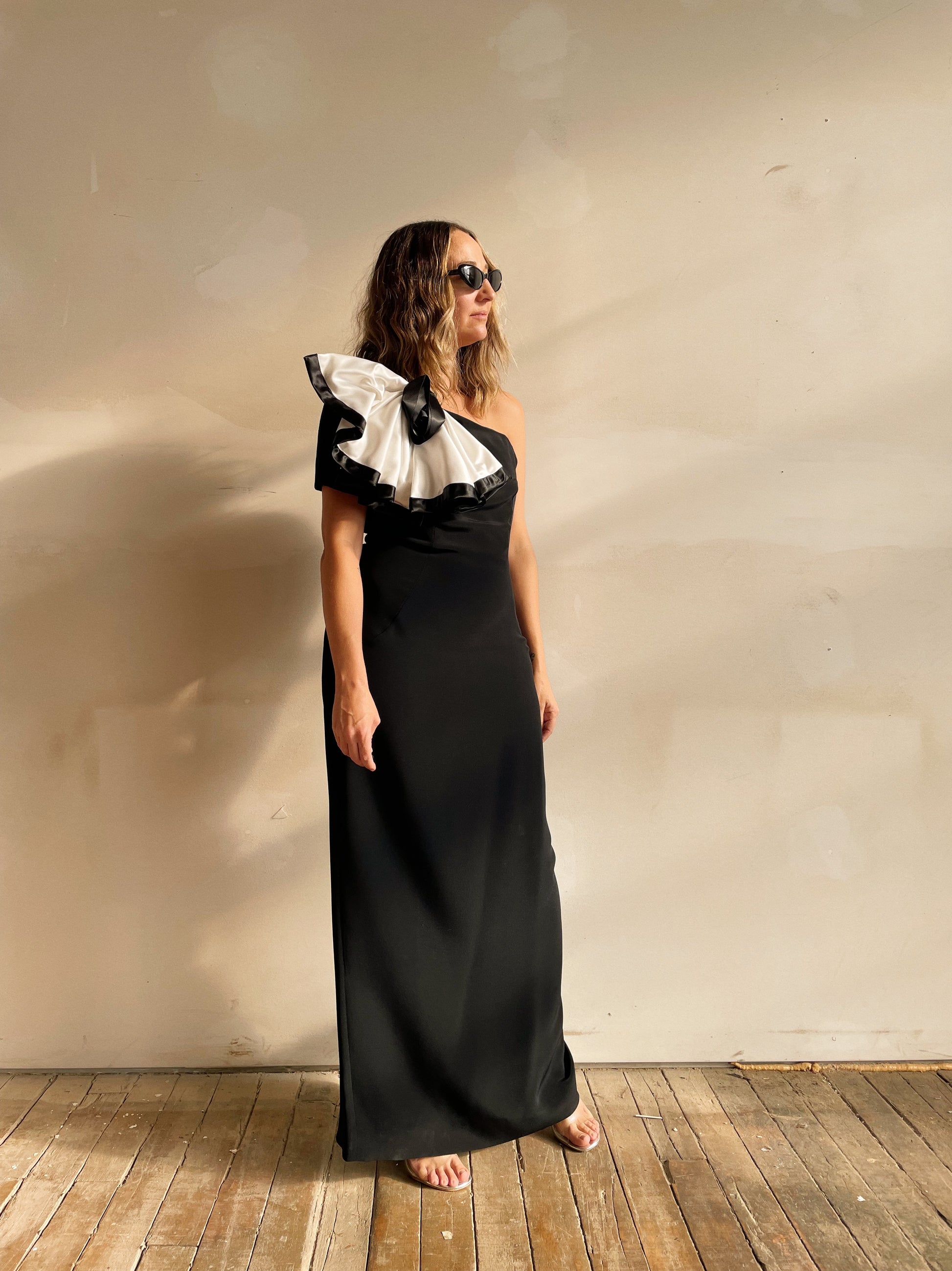 80s one shoulder dress 80s Fashion for Women: The 80s Outfits & Style Guide