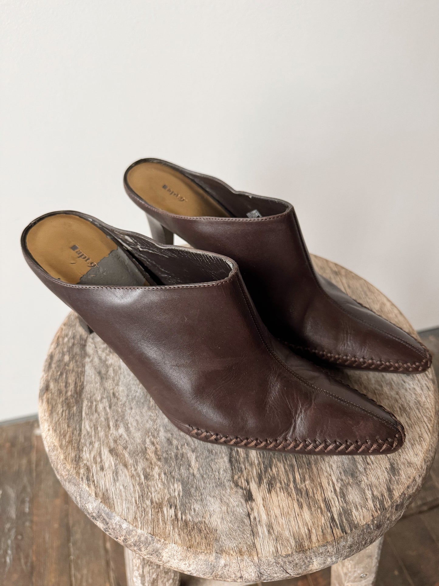 Leather Stitch Mule heels (9)