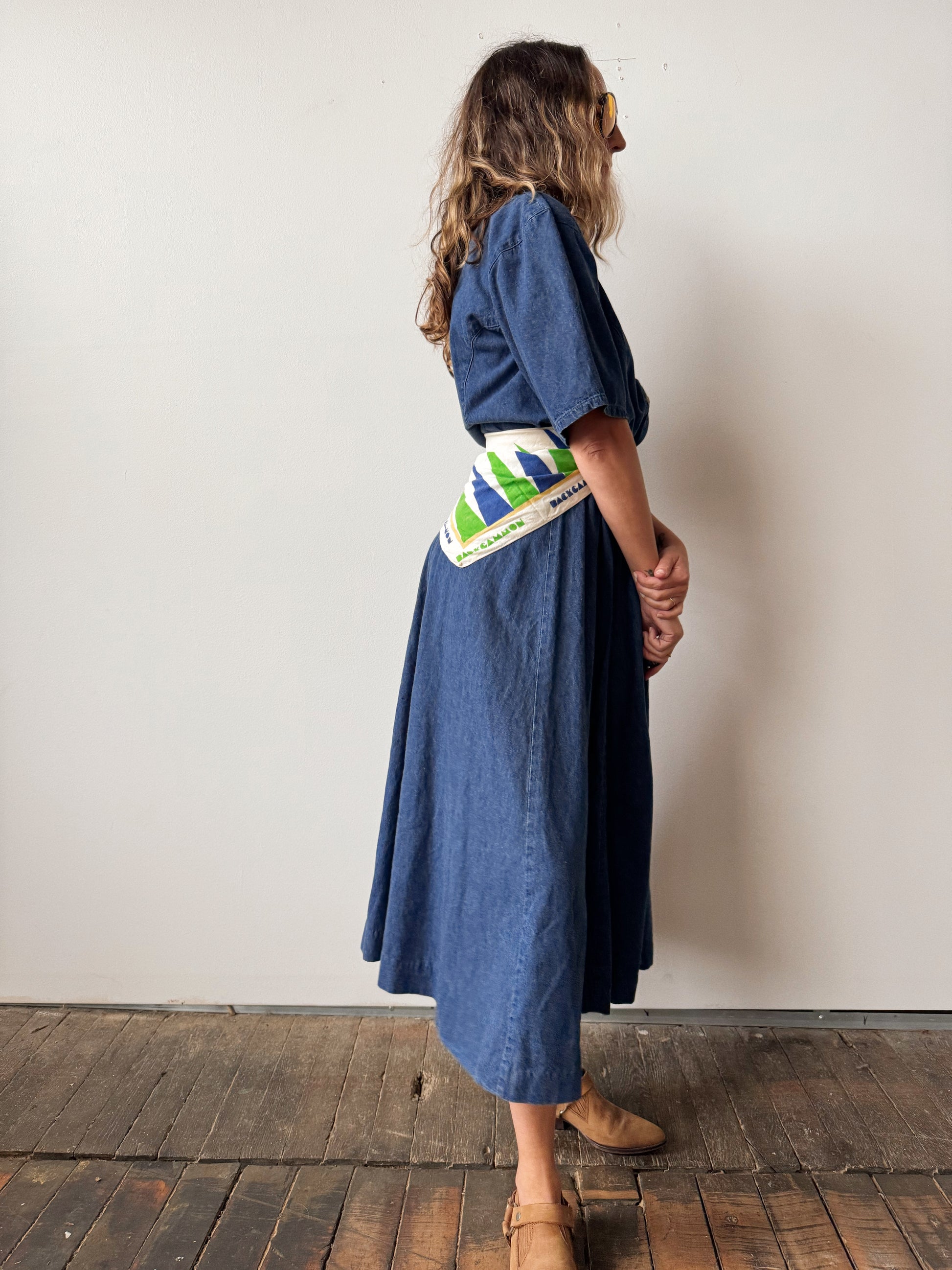 Eddie Button Front 90s Denim Dress (XL) dry vtg and Eddie Button Front 90s Denim Dress (XL) dry vtg and