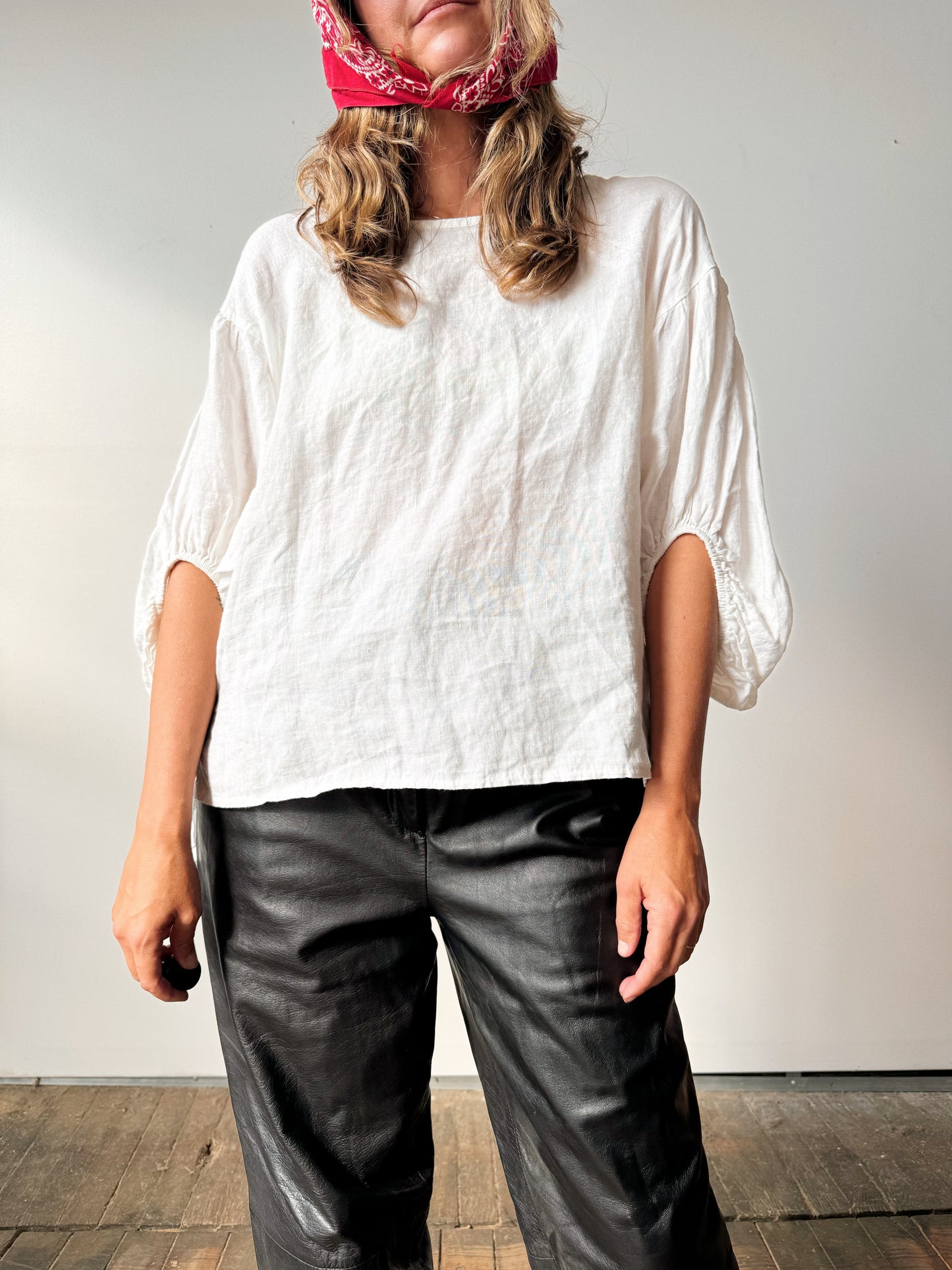 Italian Linen Blouse with Balloon Sleeve (S)