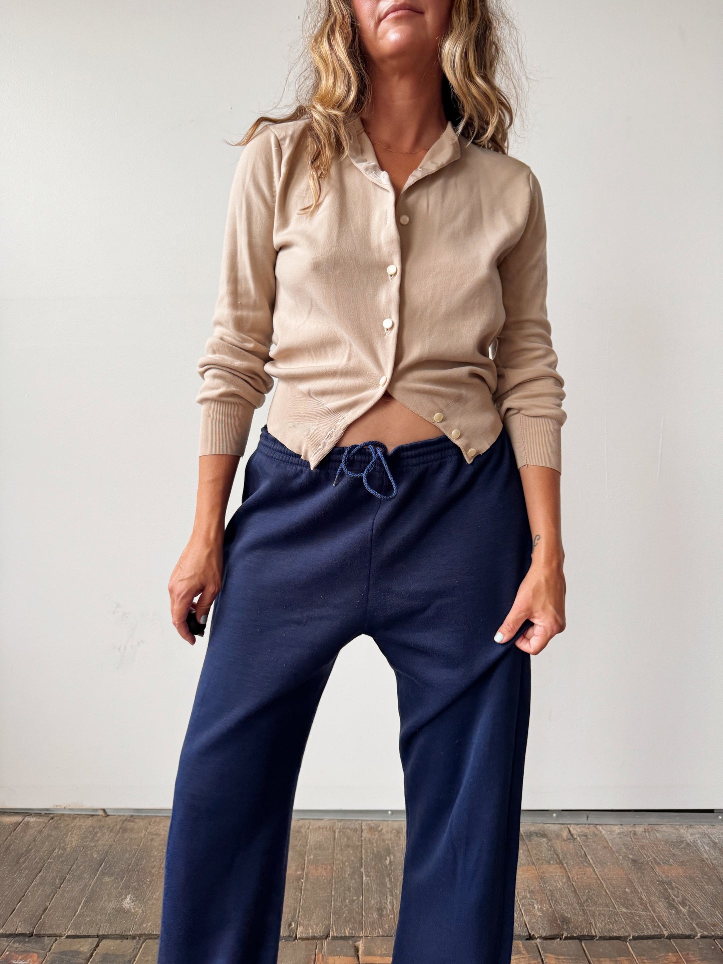 Beige Minimal 60s Cardigan (M)