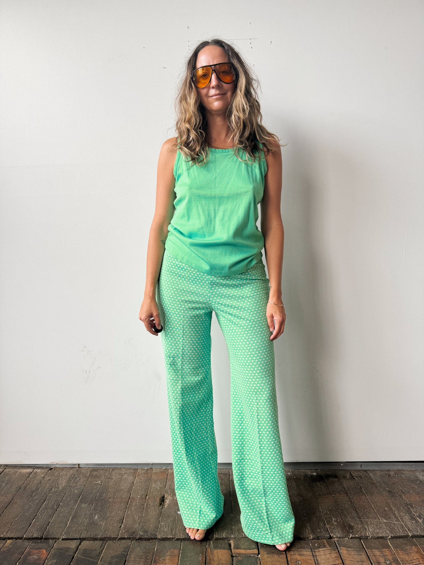 6-Piece Textured 70s Seafoam Set (M)