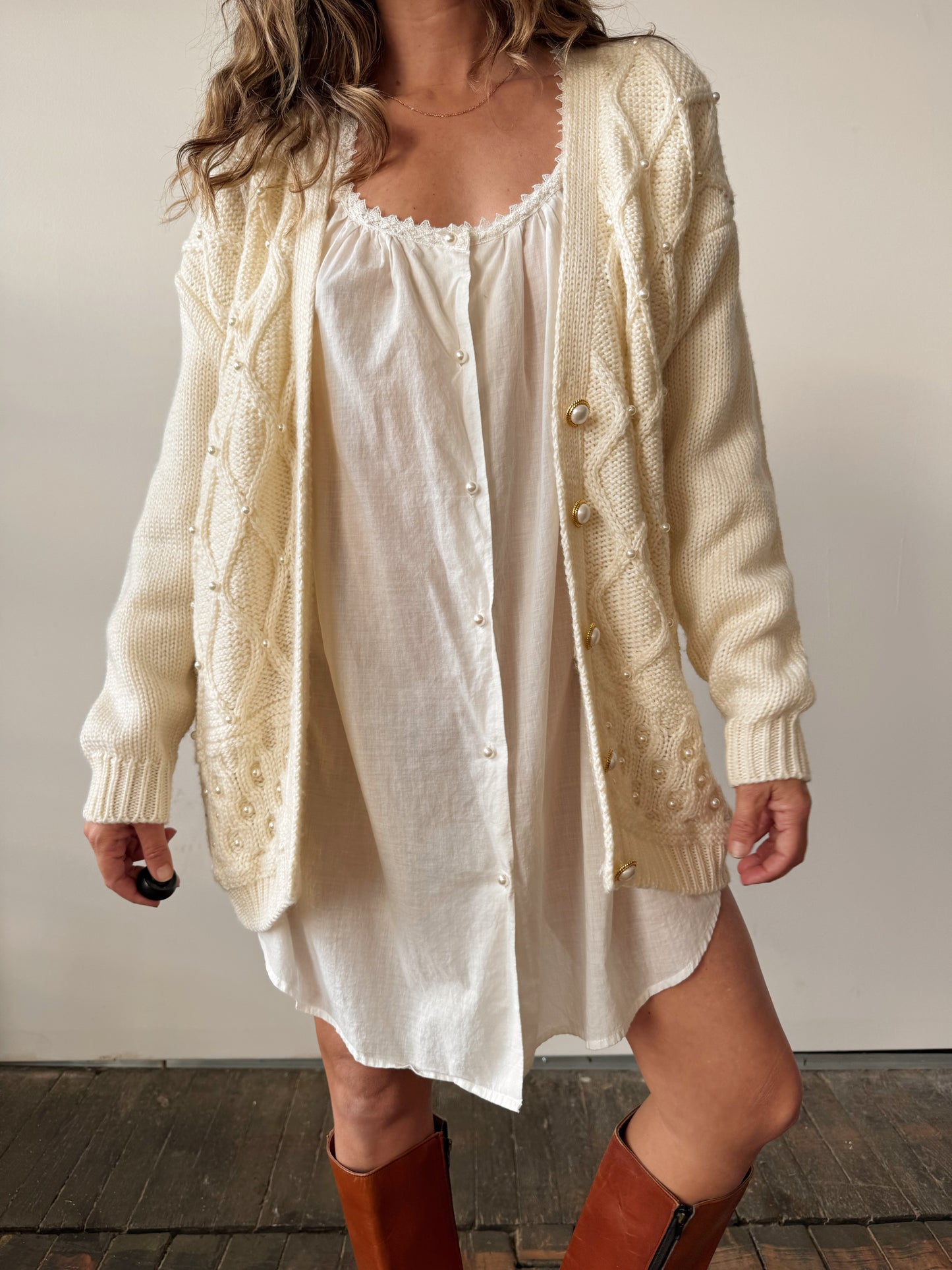 Pearl and Textured Ivory 90s Cardigan (S)