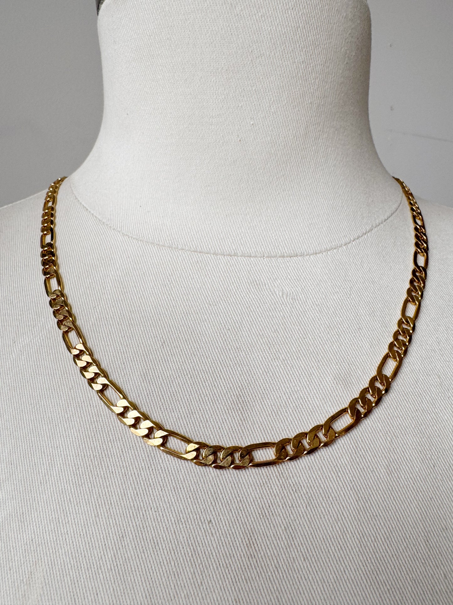 Thick Figaro Gold Tone Necklace 22"