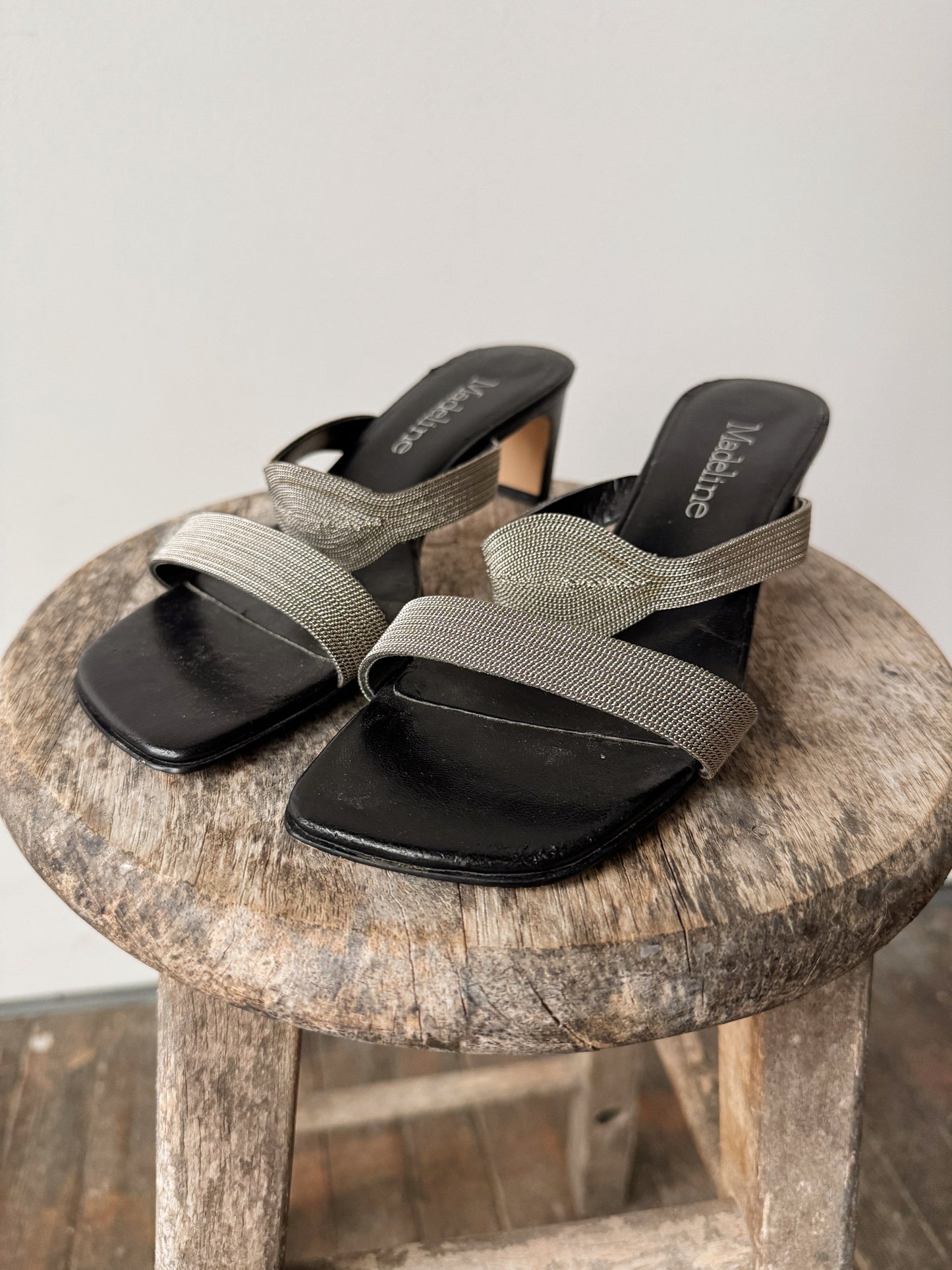 Metal Two-Strap 90s Sandal (7.5)