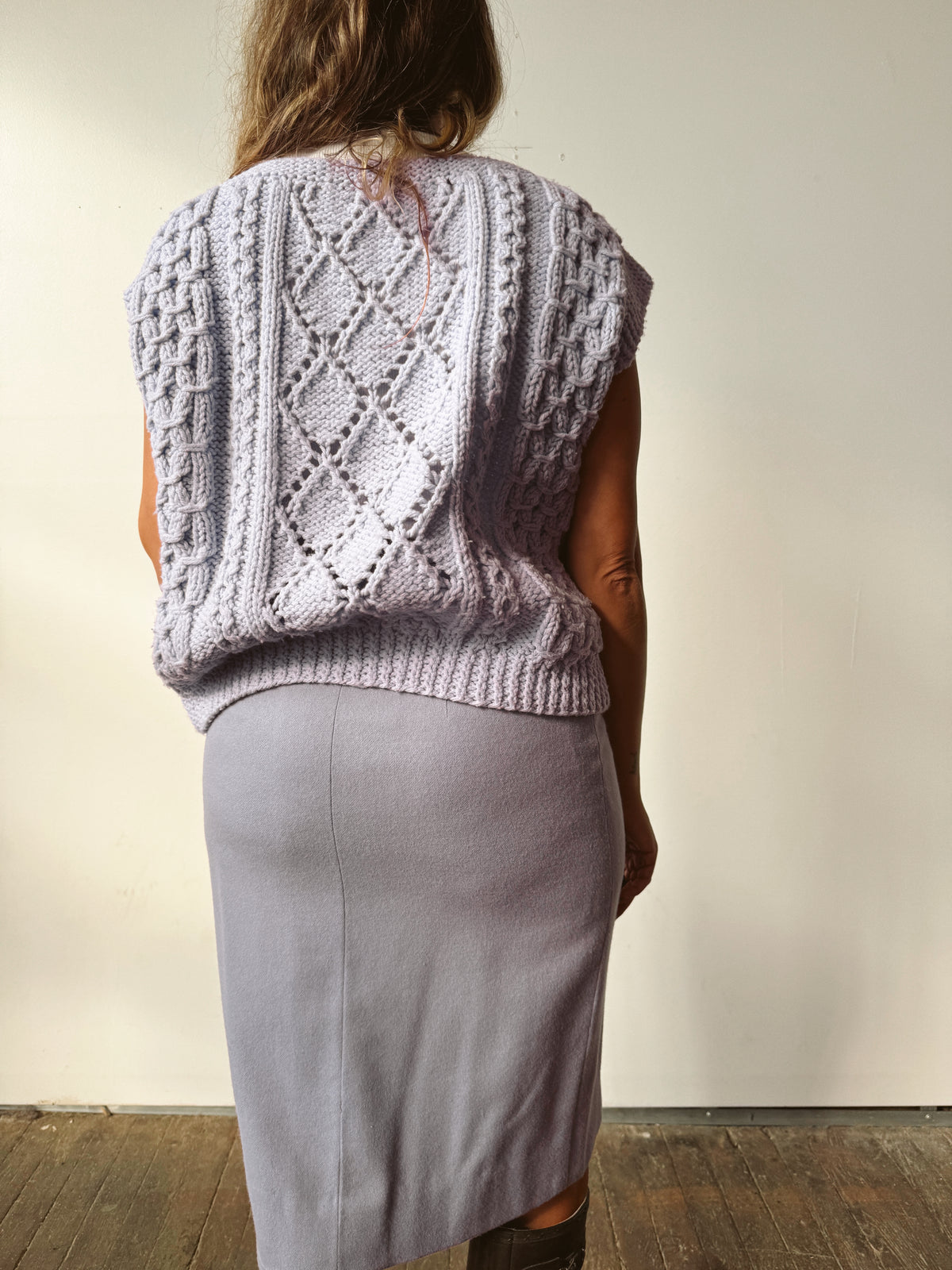 90s Hand-knitted Lilac Sweater Vest (L)