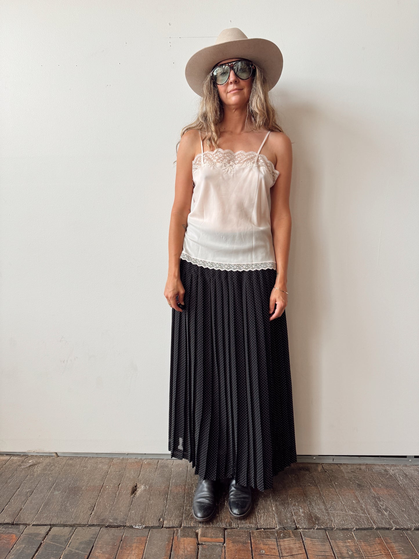 90s Pleat Maxi Skirt with Dots (32")