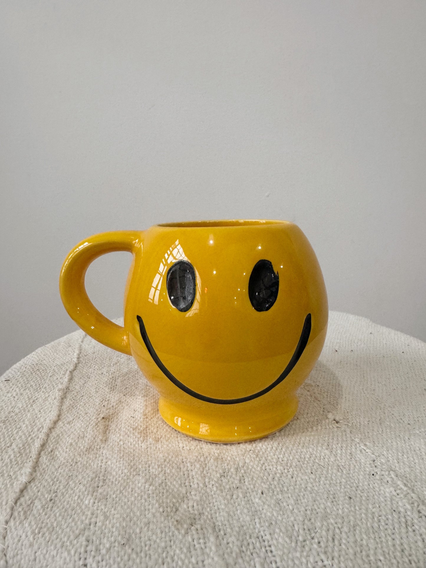 1970s McCoy Pottery Golden Smiley Mug