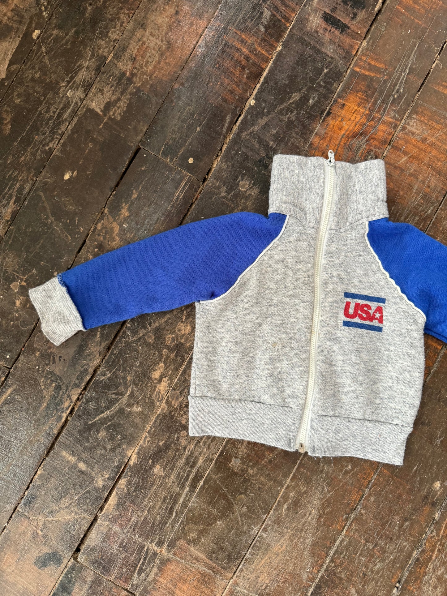 90s USA Activewear Zip Sweatshirt