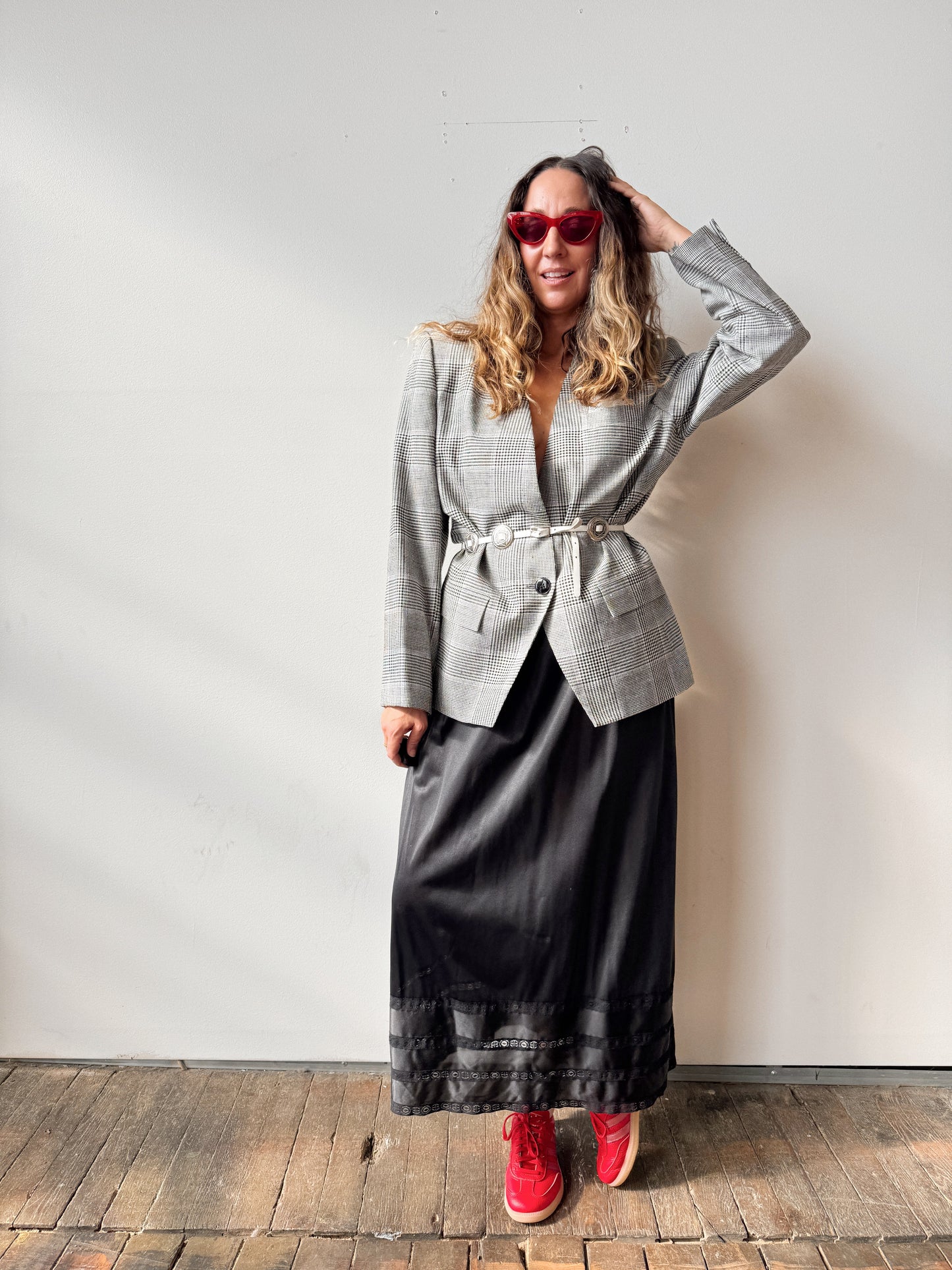 V-Neck One-Button Houndstooth Blazer (M)