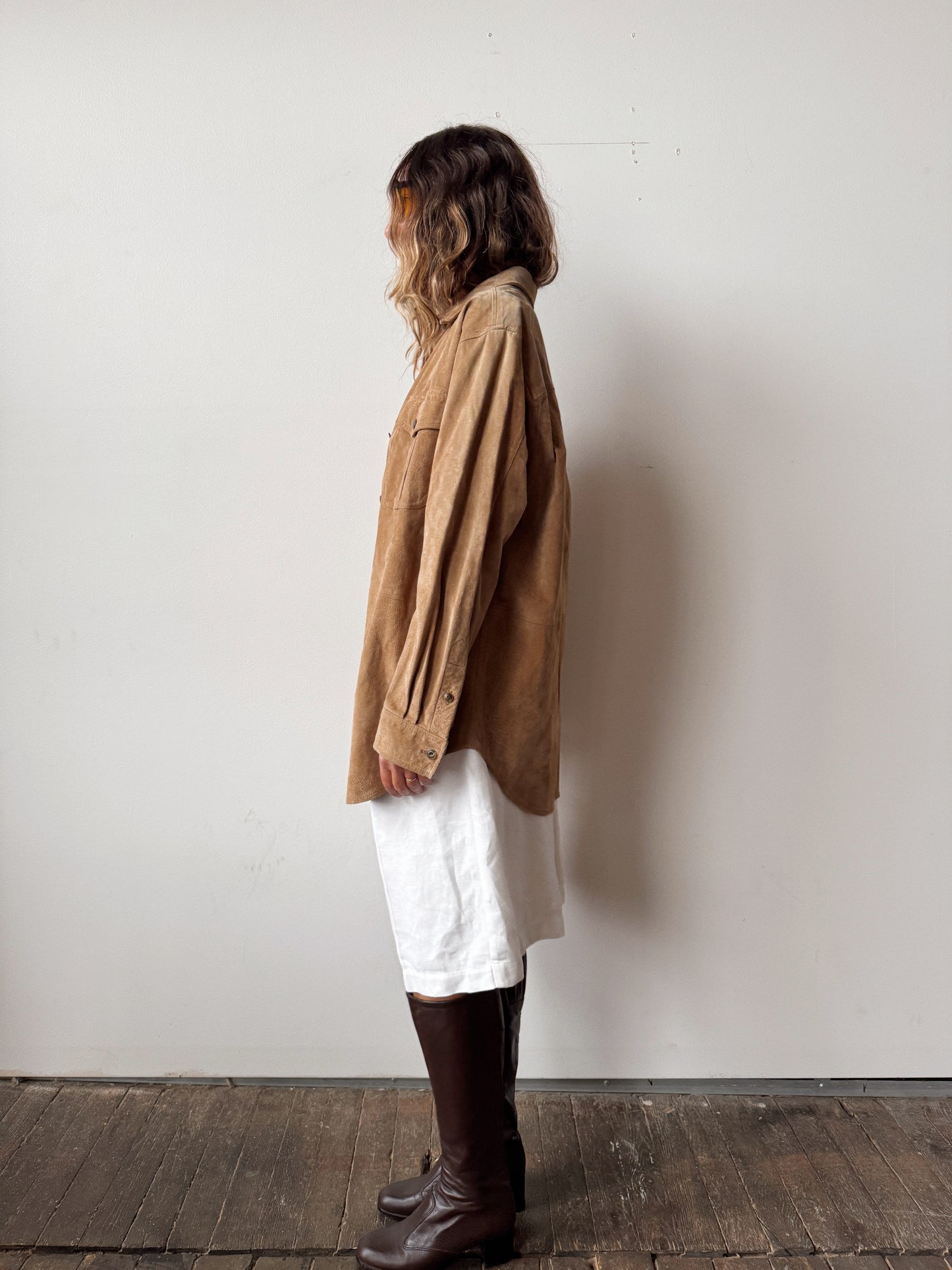 90s Tan Suede Shirt (M)