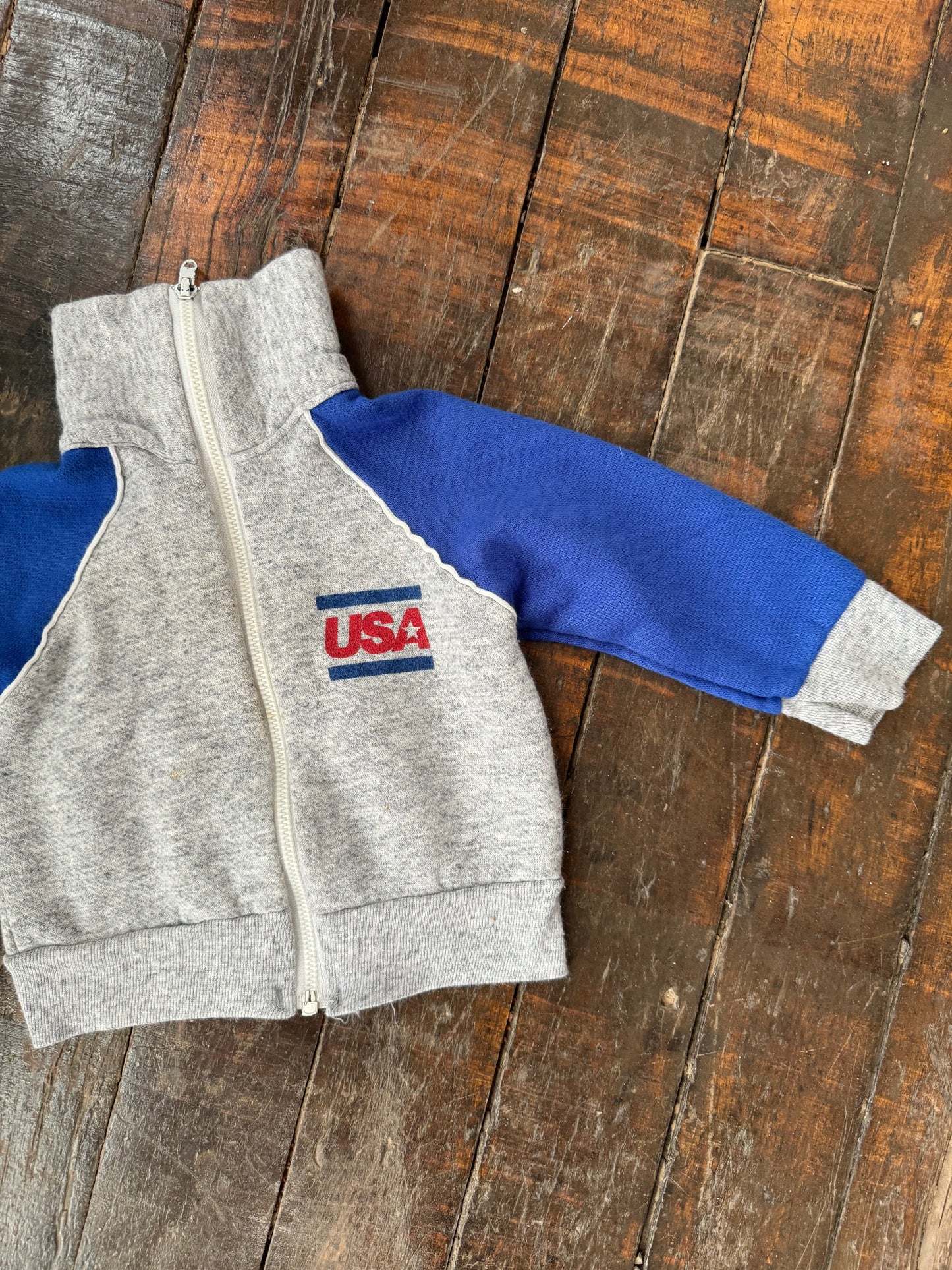 90s USA Activewear Zip Sweatshirt