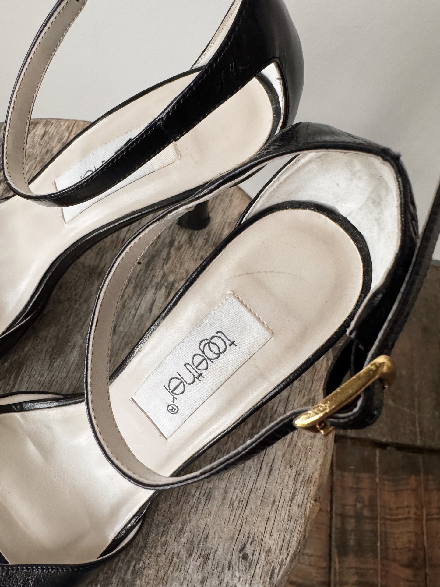 The Perfect Black Leather Heels (Size 8)