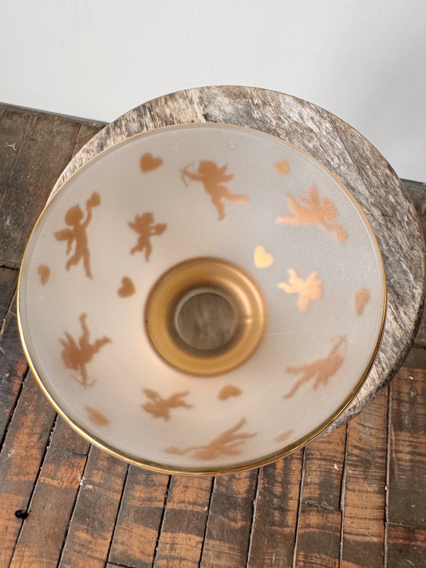 Telaflora Valentines Hearts & Cupids Frosted Glass Bowl