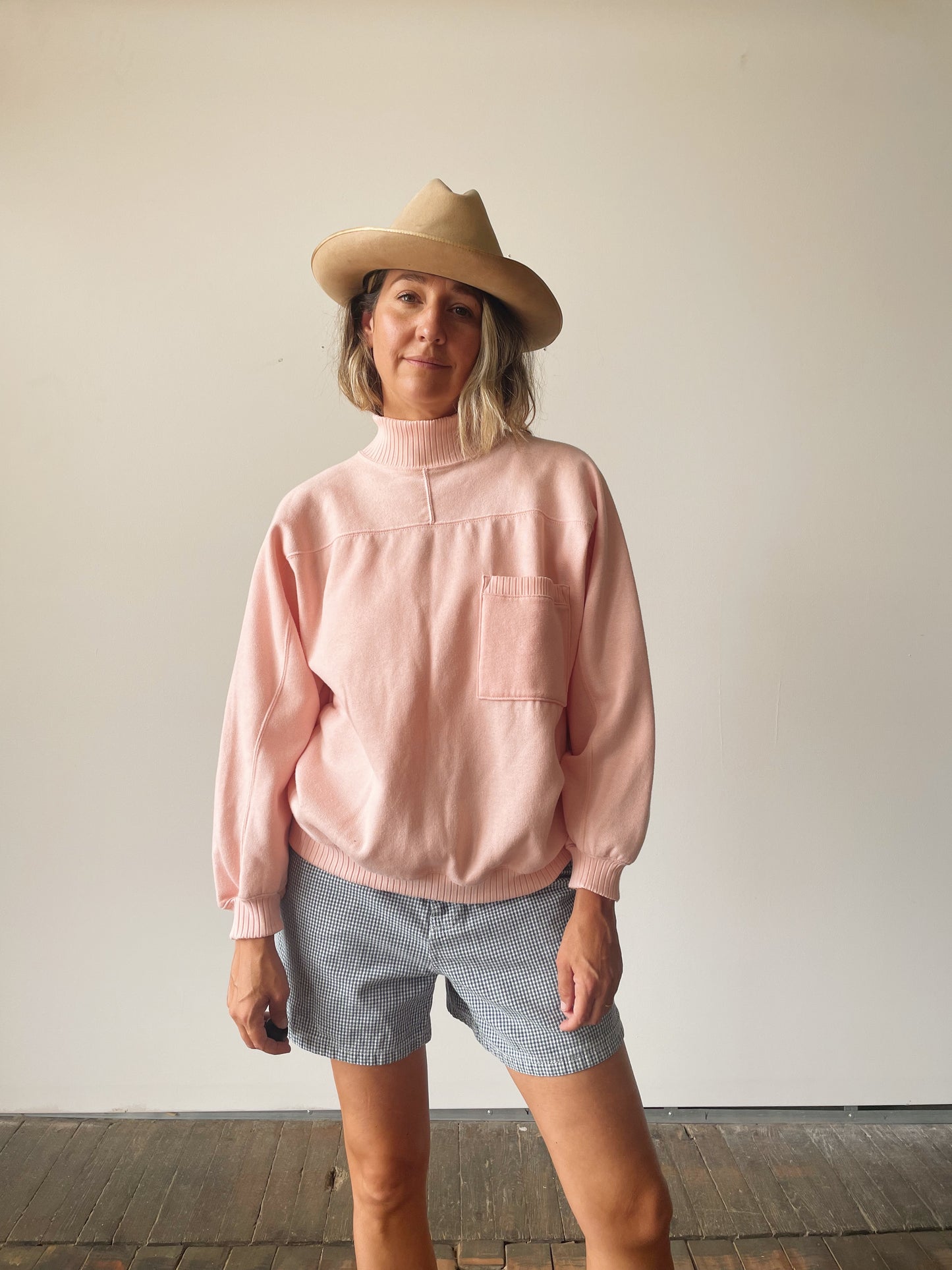 Peach Cream 80s Sweatshirt