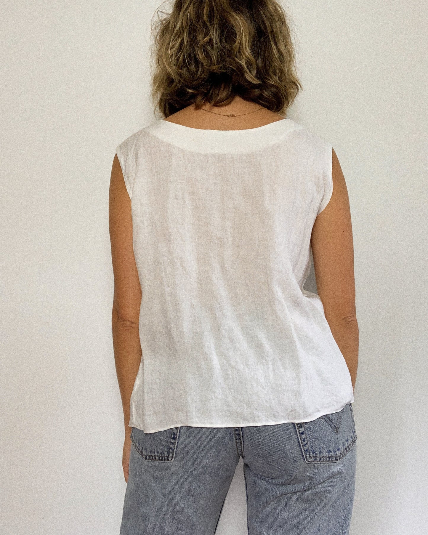 LINEN CROSSOVER TANK / MEDIUM