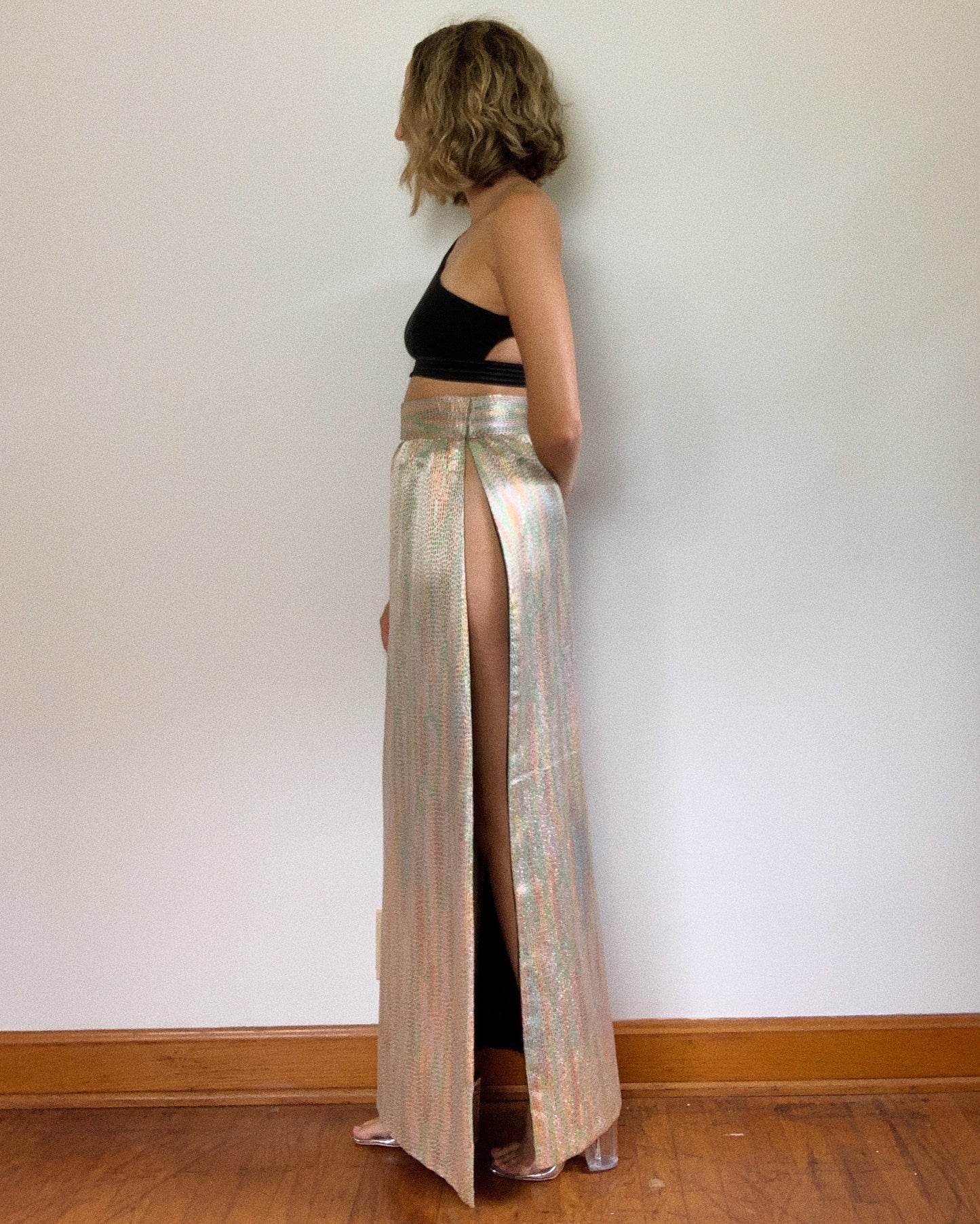 HIGHEST DOUBLE SLIT LAMÉ SKIRT / 27'