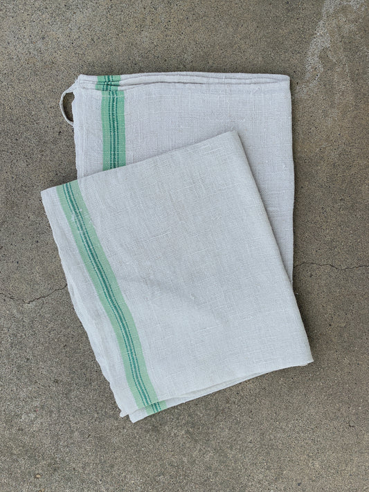 GREEN LINEN TOWELS SET OF 2