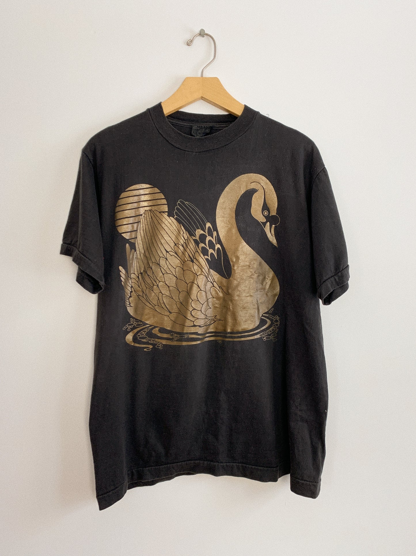 GOLD SWAN TEE / MEDIUM