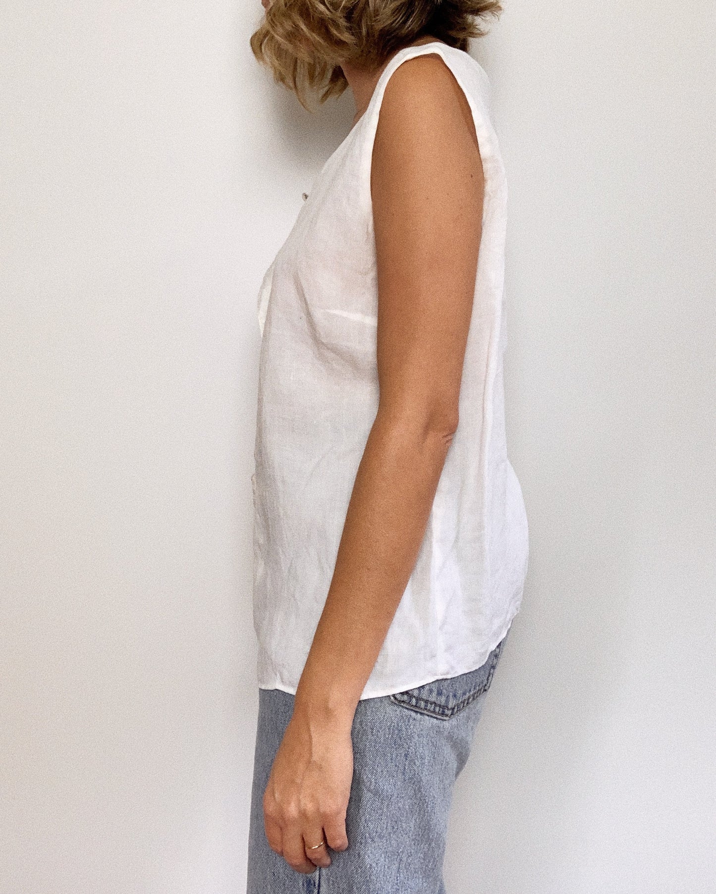 LINEN CROSSOVER TANK / MEDIUM