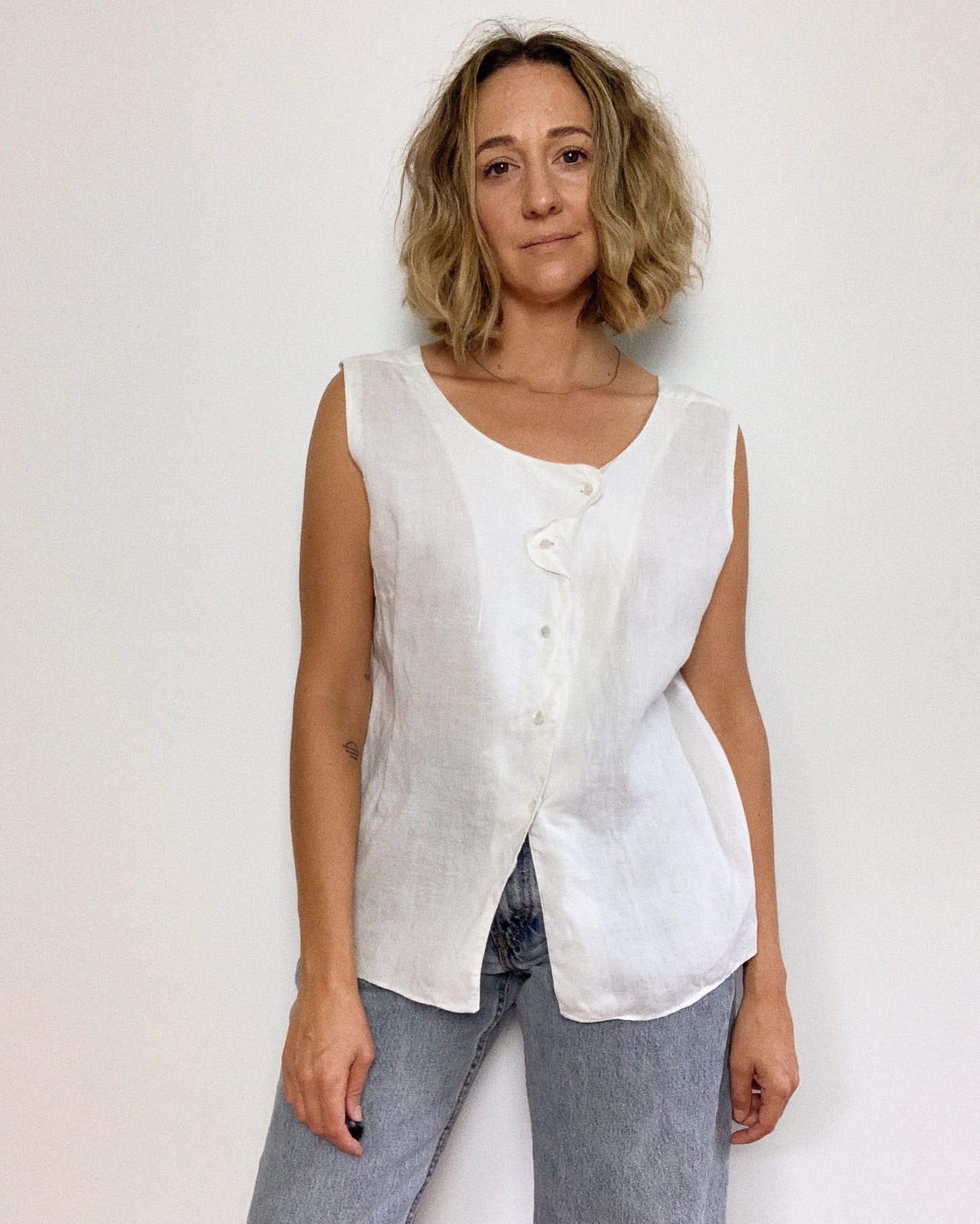 LINEN CROSSOVER TANK / MEDIUM