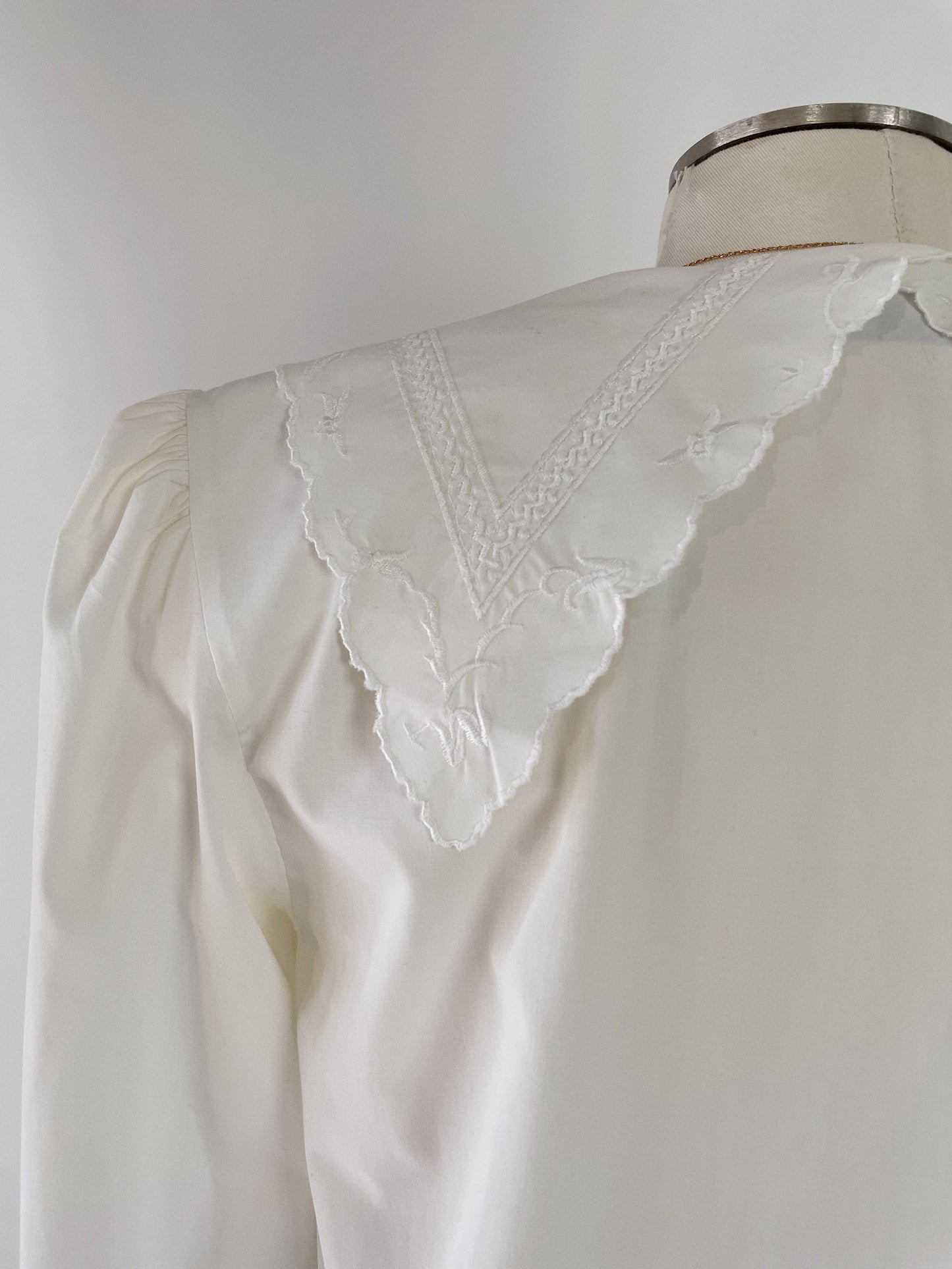 Embroidered Collar Blouse