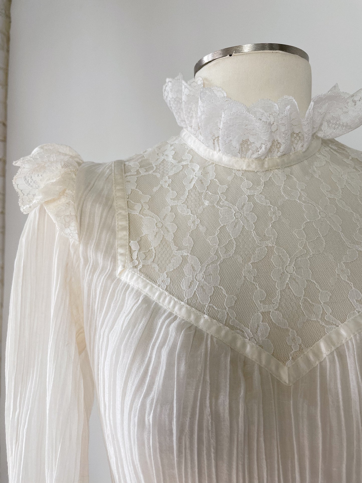 Act I New York 70s Cotton Lace Dress