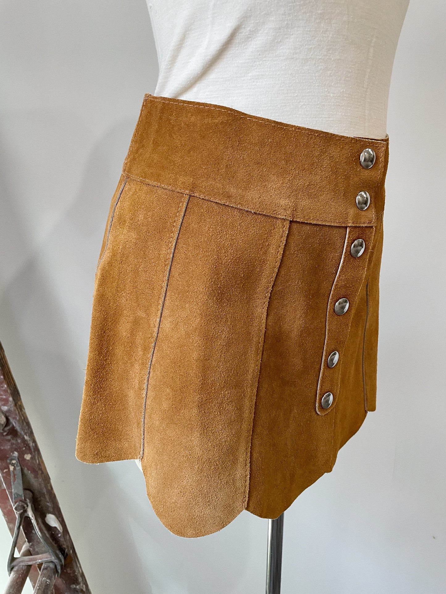 70s Suede Scallop Skirt