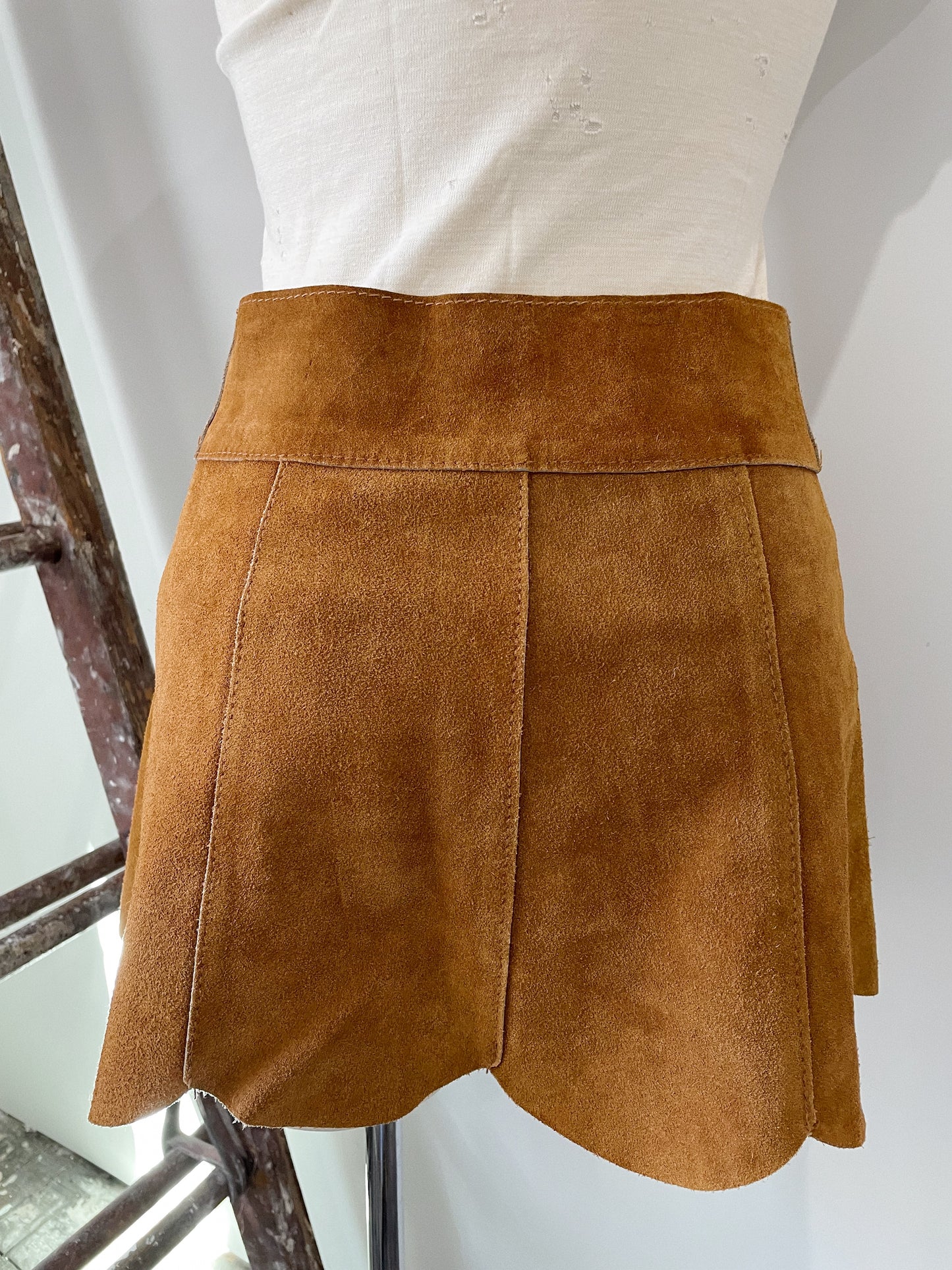 70s Suede Scallop Skirt