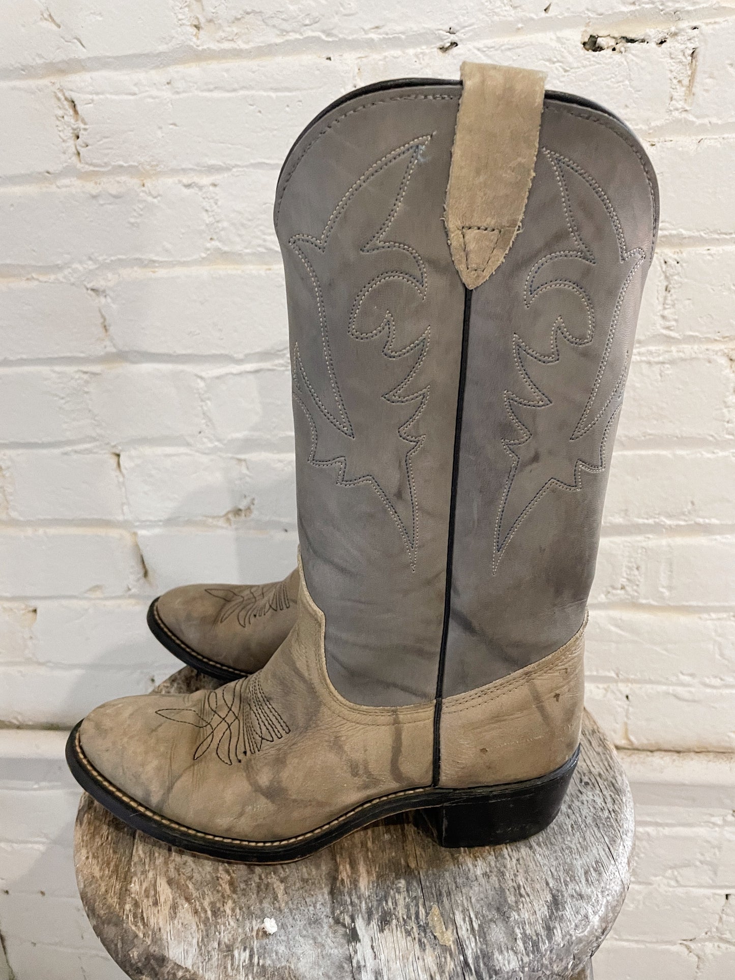 Laredo Leather Grey Cowboy Boot