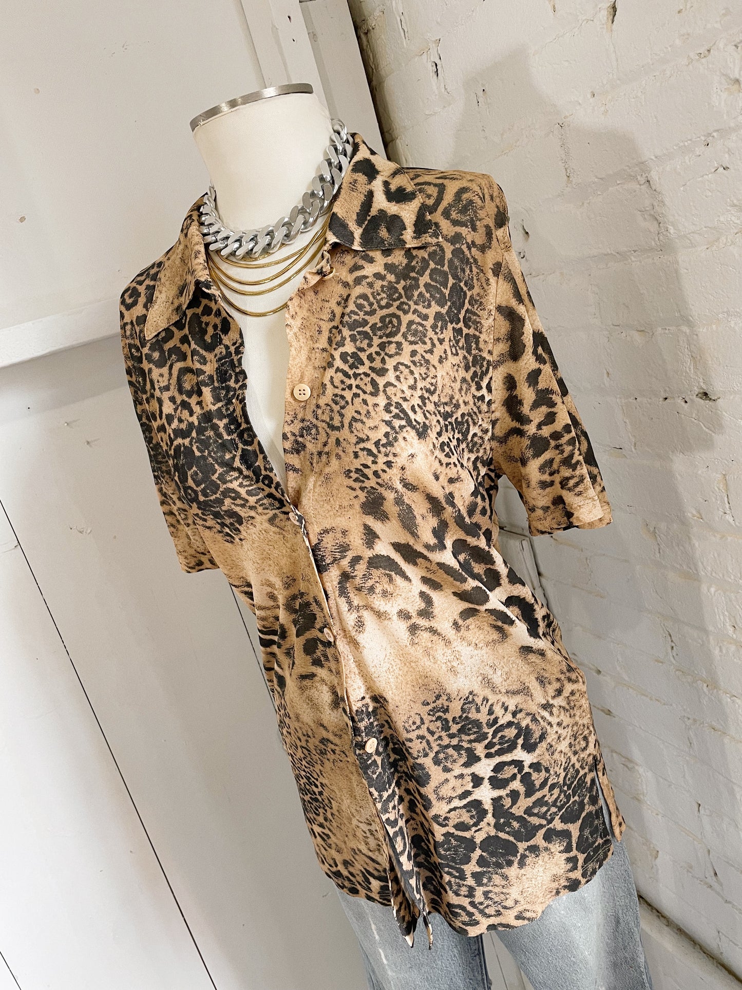 Italian Leopard Mesh Top