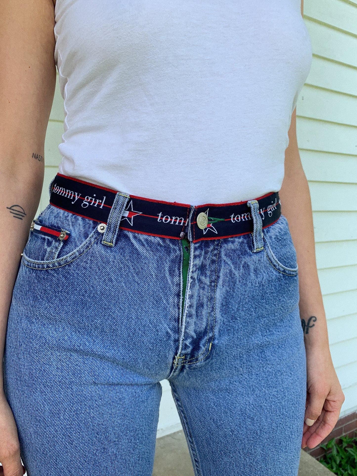 TOMMY GIRL JEANS / 27"